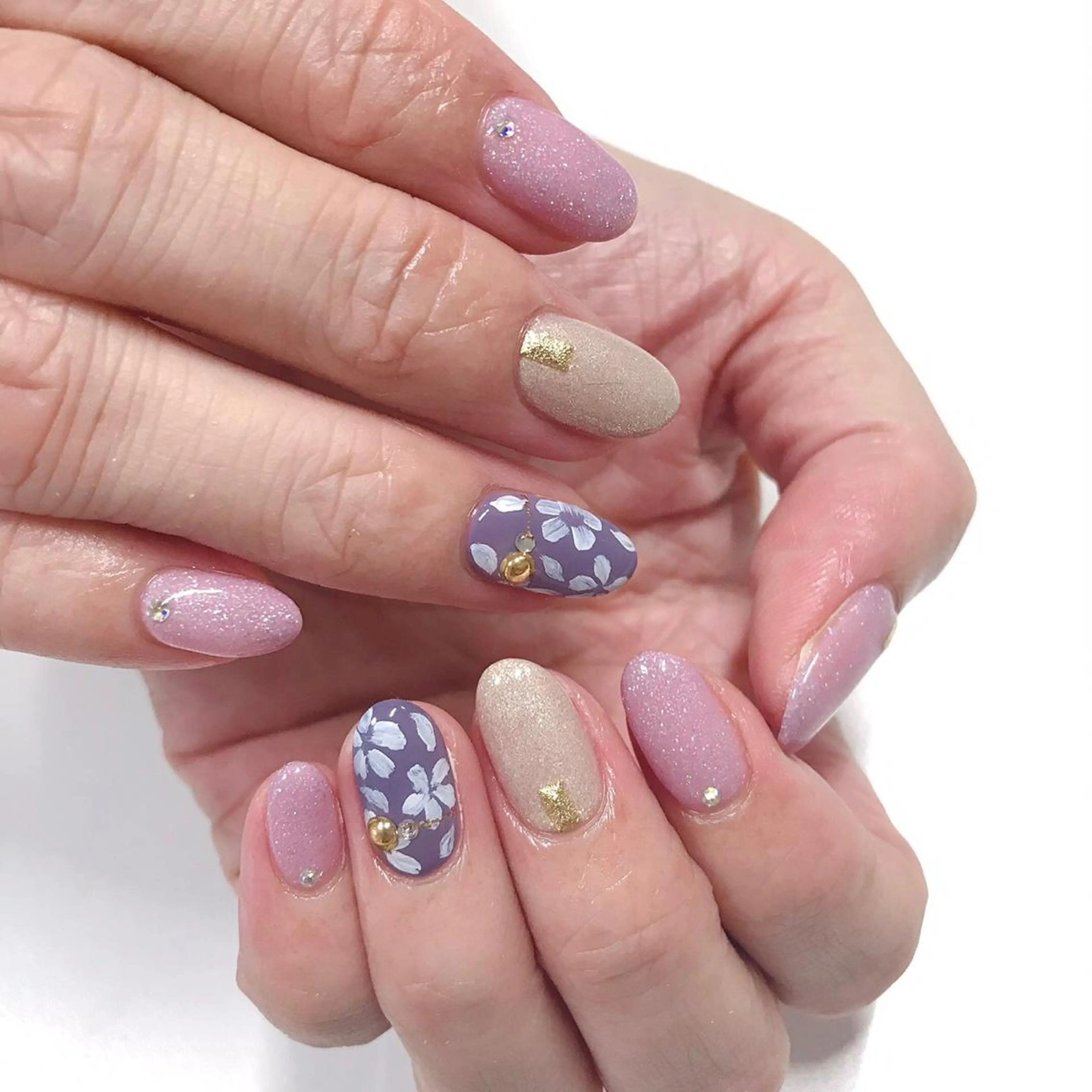 ネイル アートネイル 長さ出し フットネイル グリーン ニュアンスネイル Lily Roseスタッフ一同のマツエク・マツパデザイン