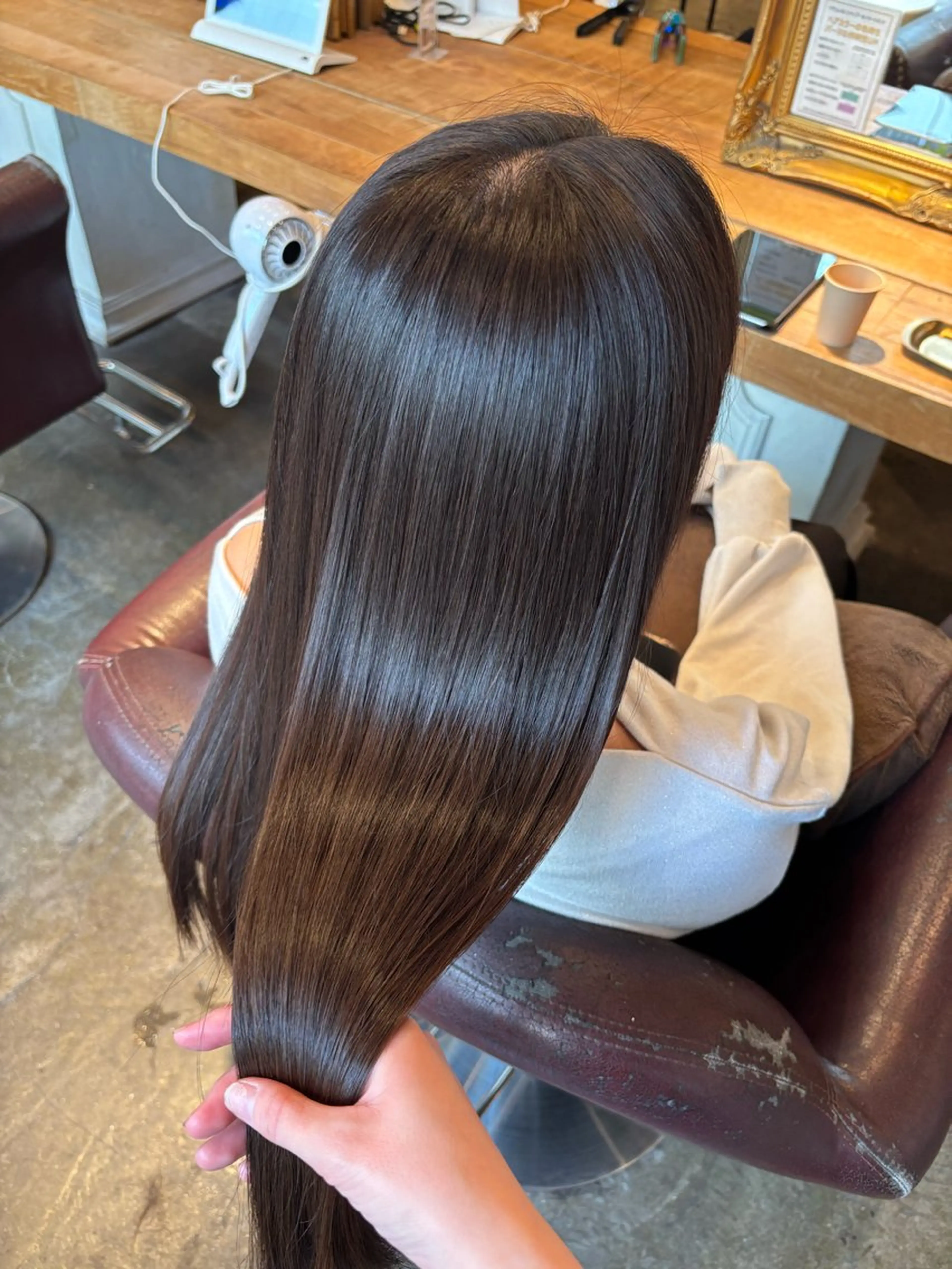 ロング カット ヘアカラー トリートメント オリーブカラー/艶髪 🦋kokona🦋のヘアスタイル