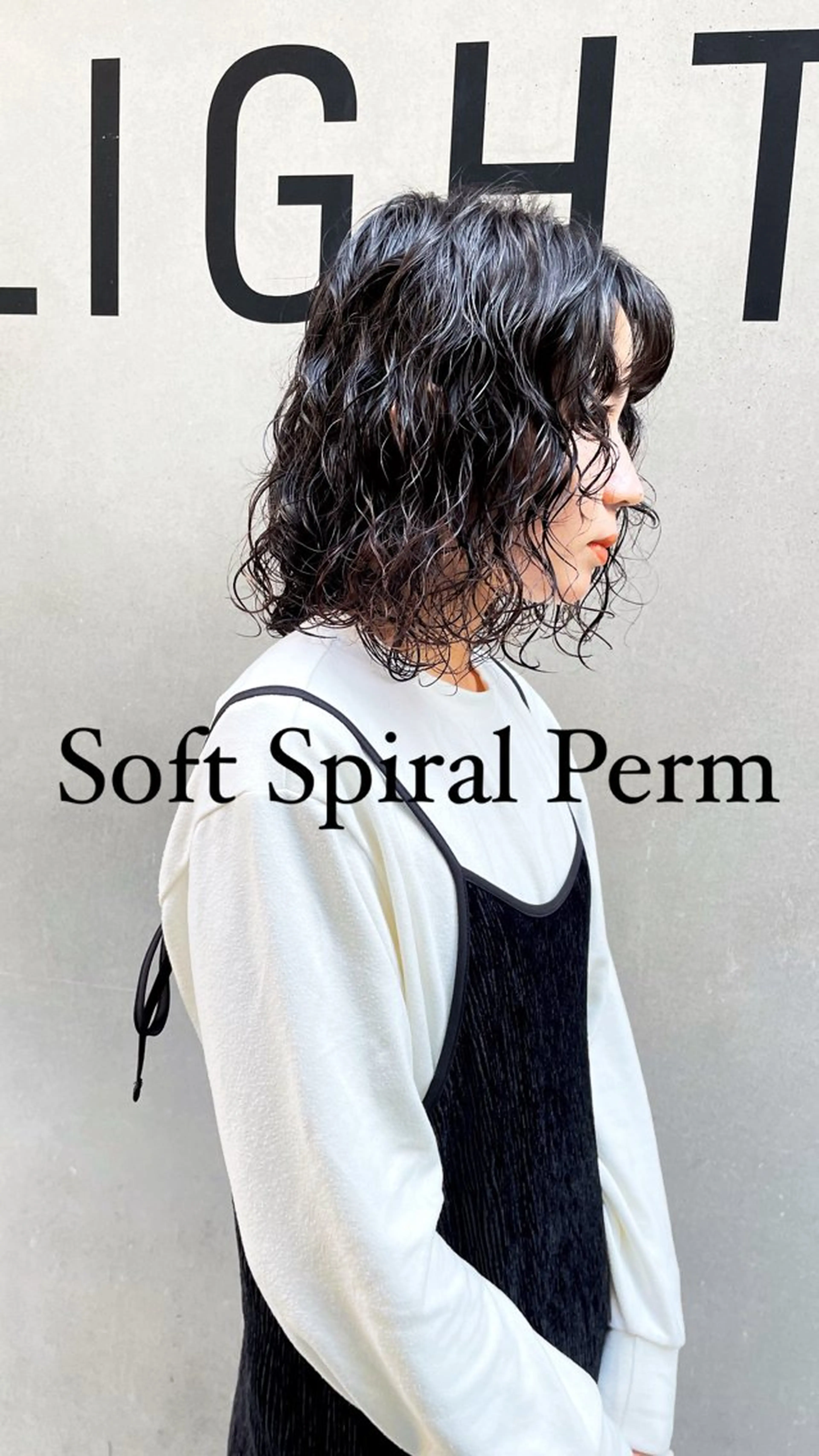 ミディアム パーマ ミディアムパーマ ボブ スパイラルパーマ 暖色カラー/パラッと Bob/モエのヘアスタイル