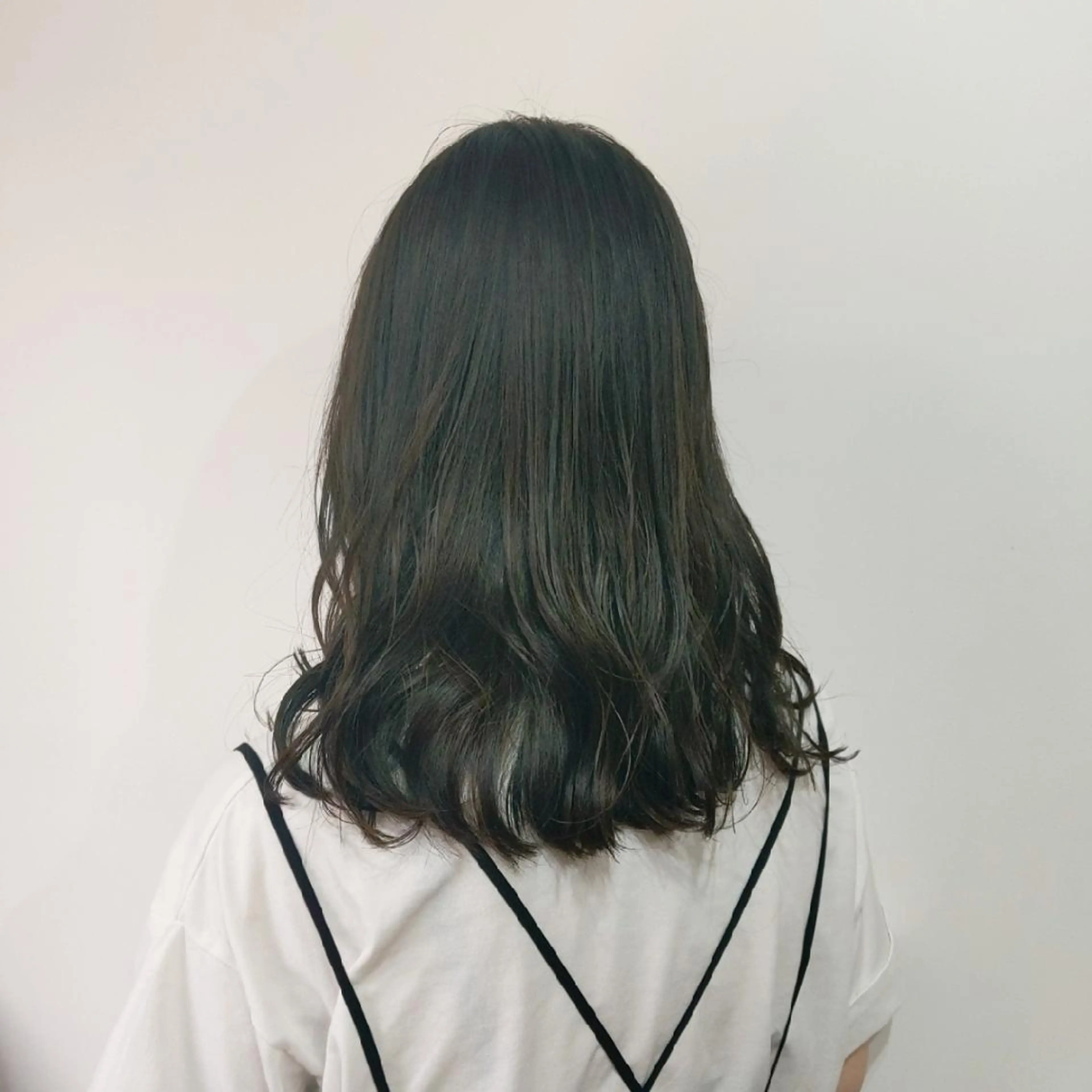 ミディアム カラー 髪質改善サロン🫧 戎谷栞菜のヘアスタイル