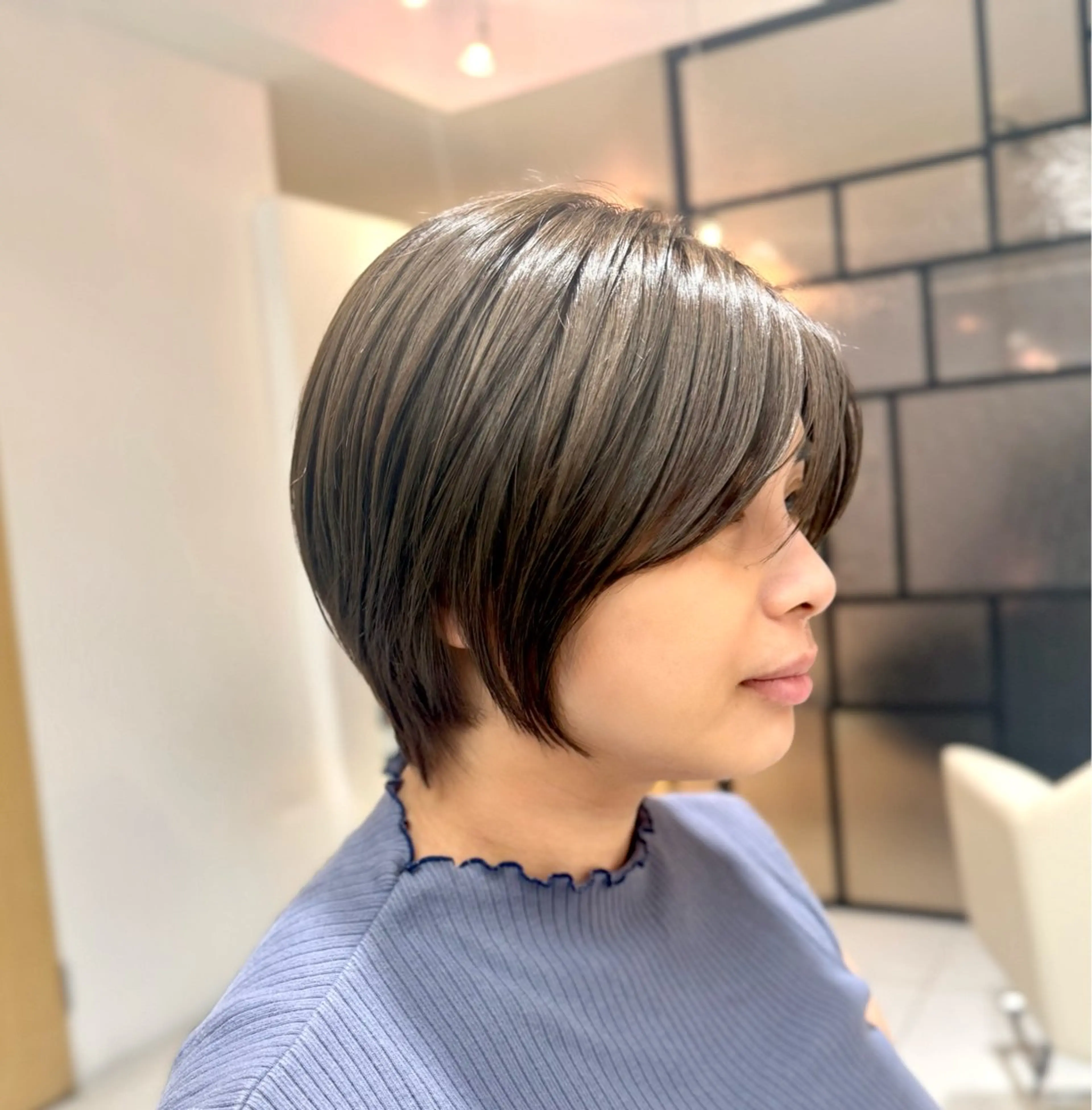 ショート カラー カット ヘアカラー トリートメント 安永 涼のヘアスタイル