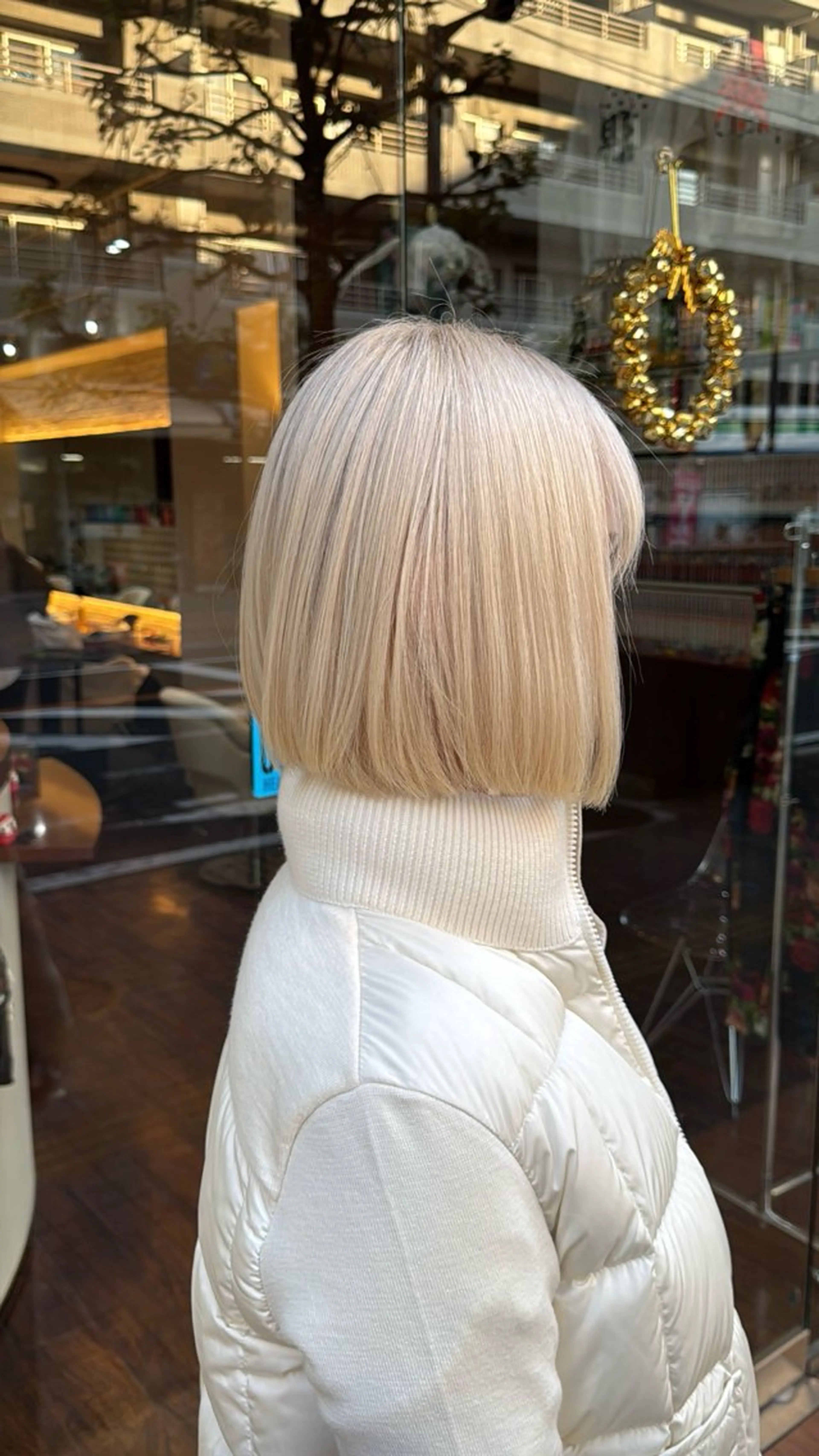 ショート カラー ブロンド ホワイトブロンド ヘアカラー tet 店長 RIKITOのヘアスタイル