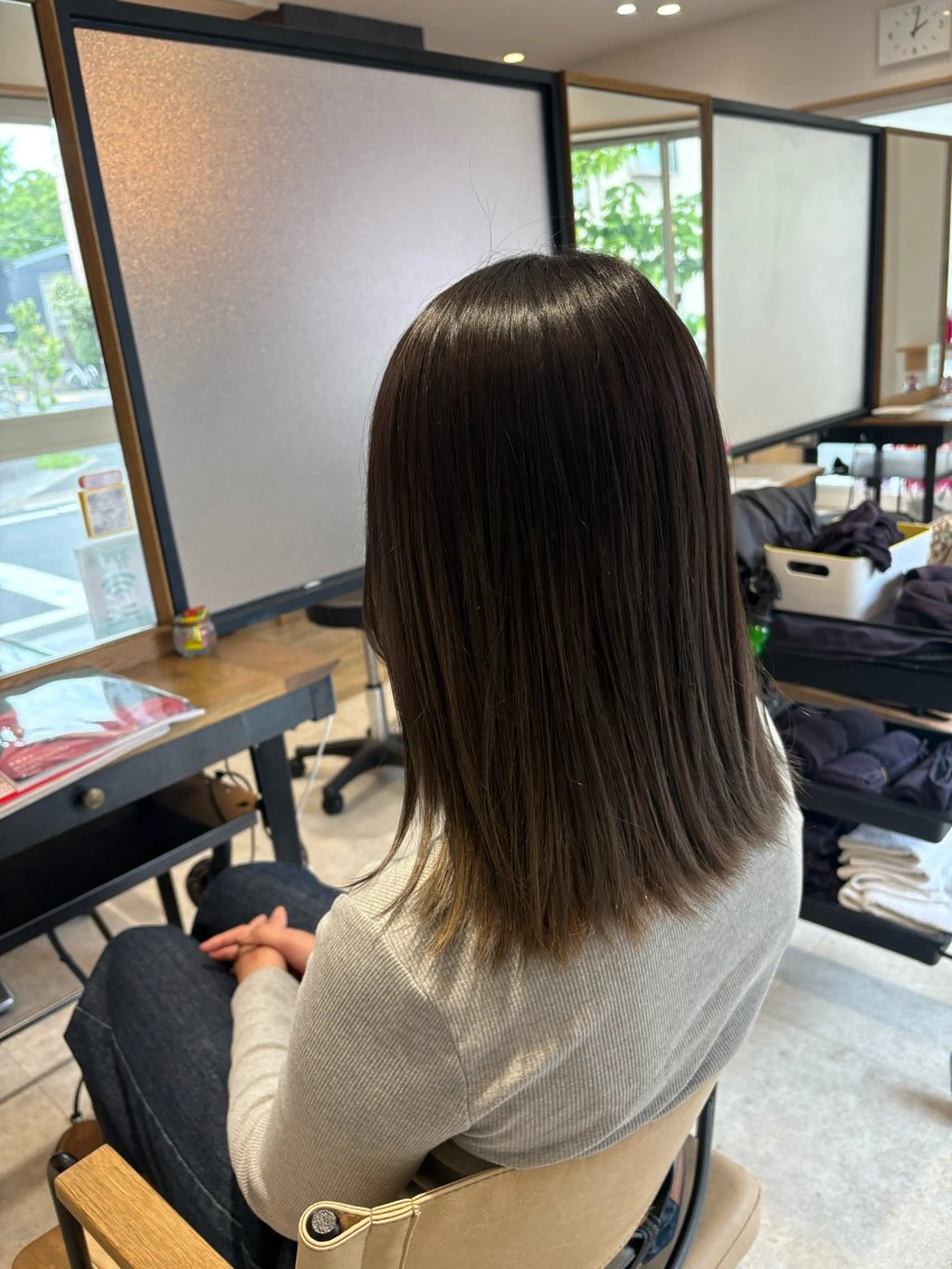 カラー カット ヘアカラー 奥村 奈々加のヘアスタイル