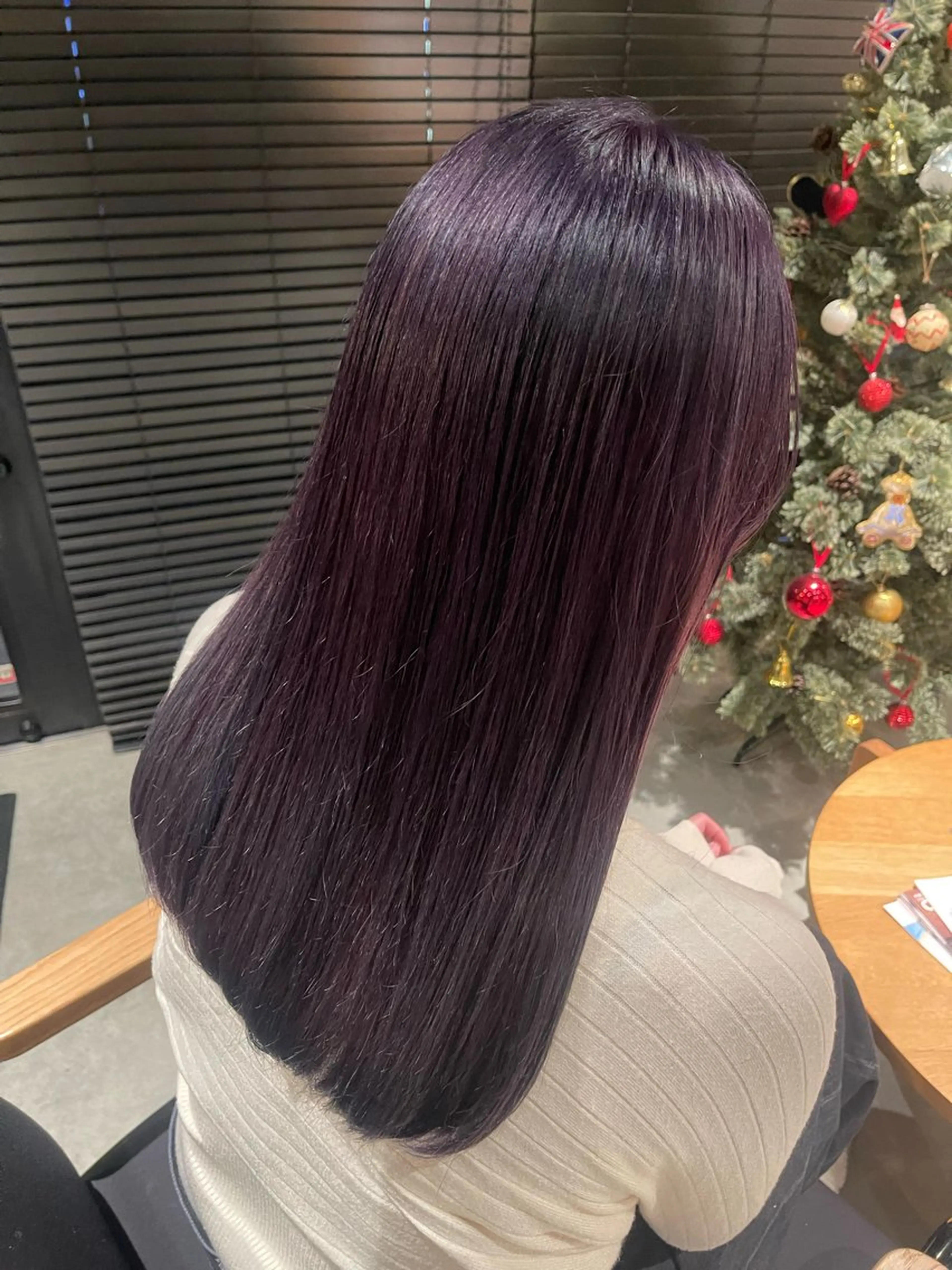 ロング rin 🖤〈大宮〉のヘアスタイル