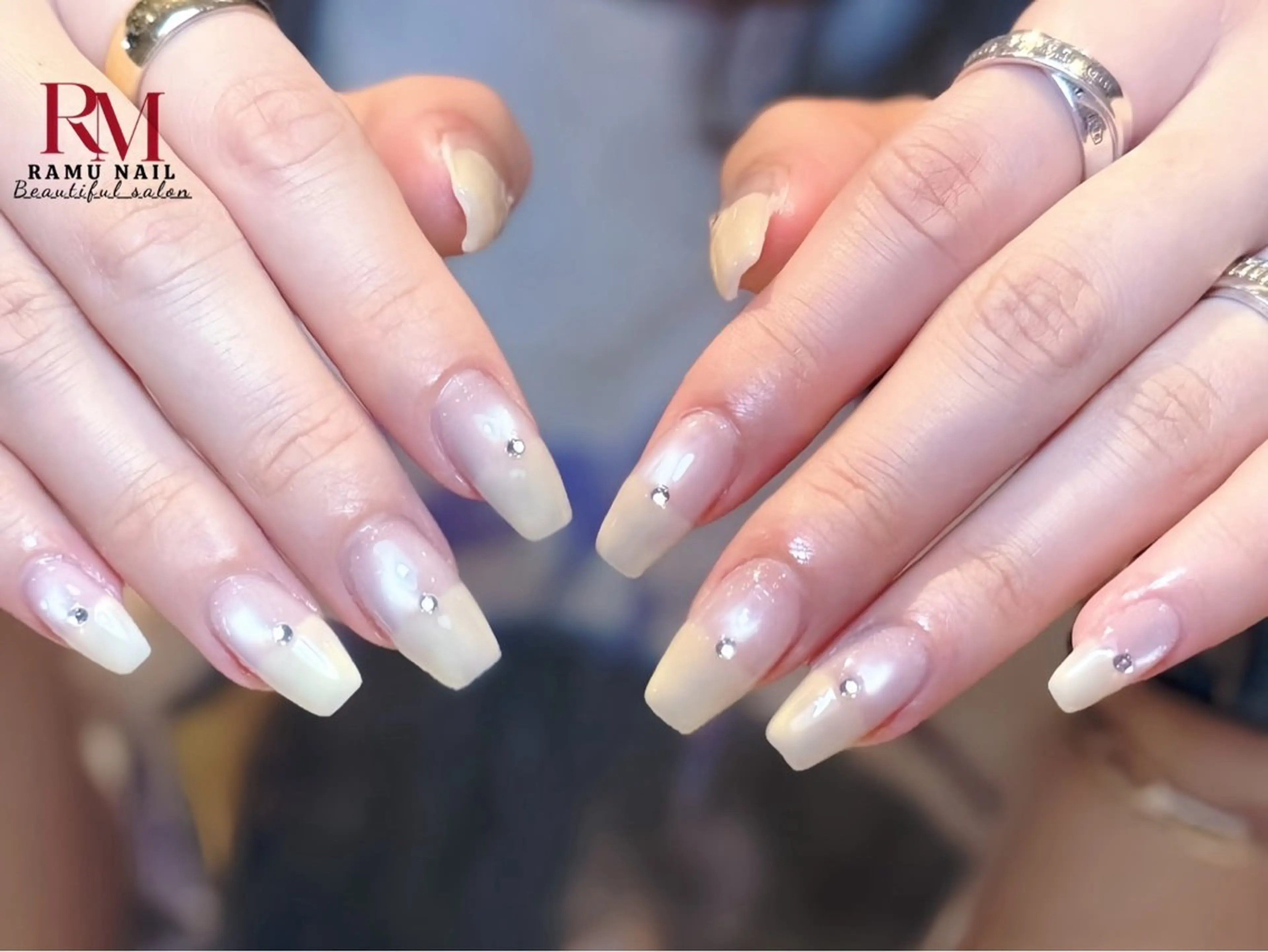 ネイル キラキラネイル マグネットネイル ミラーネイル ピンク 夏ネイル ハンドネイル RAMU Nail 恵比寿店のネイルデザイン