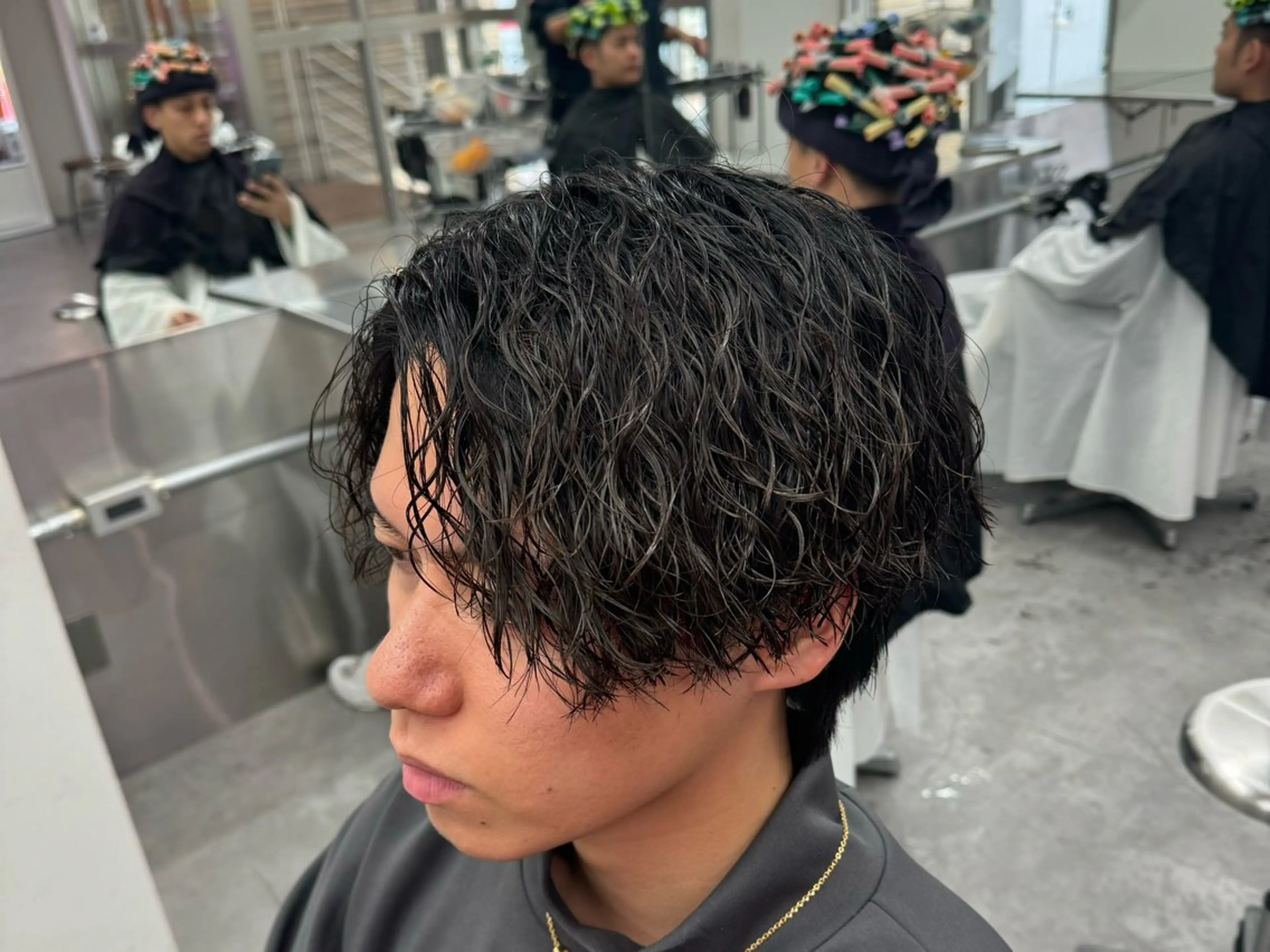 ショート カラー パーマ メンズ カット パーマ トリートメント 🔥漢髪特化メンズ マネージャーYUKIのヘアスタイル