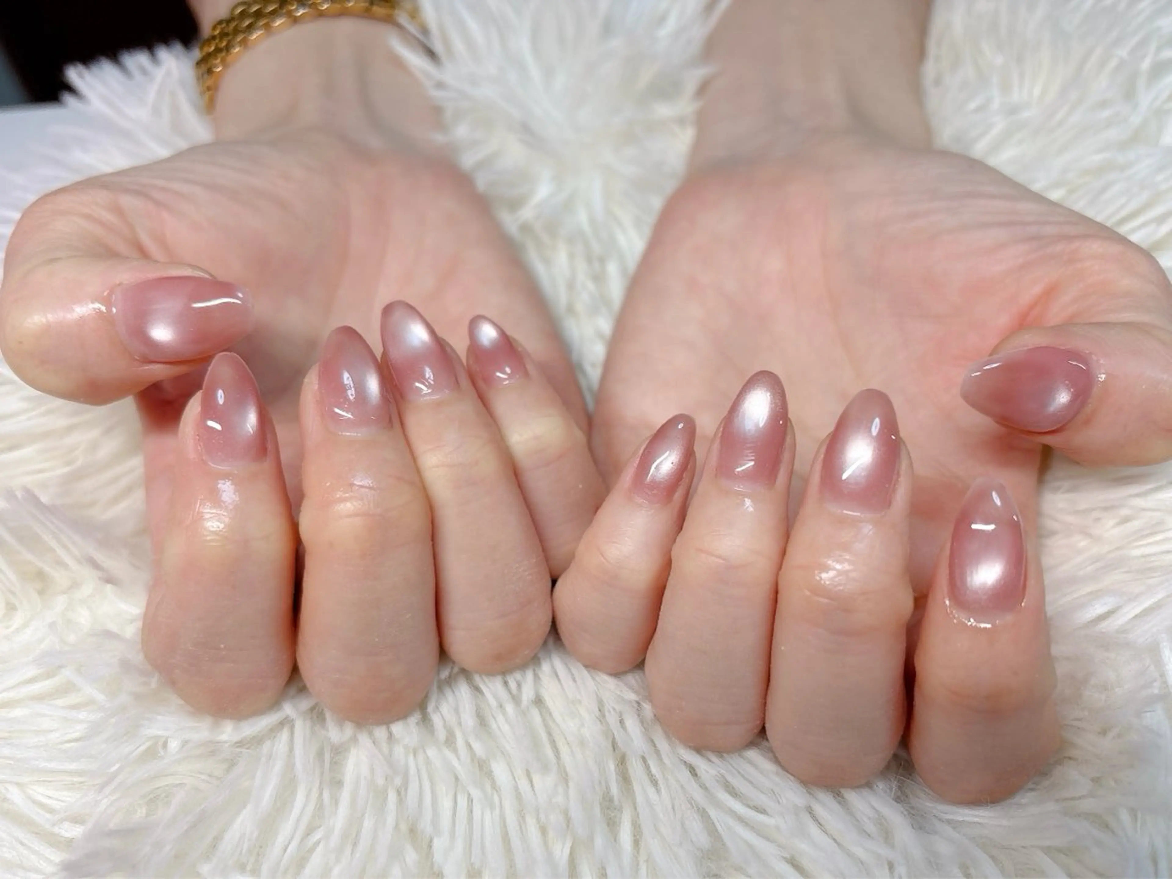 ネイル ハンドネイル パッチリオメメ Lianaのネイルデザイン