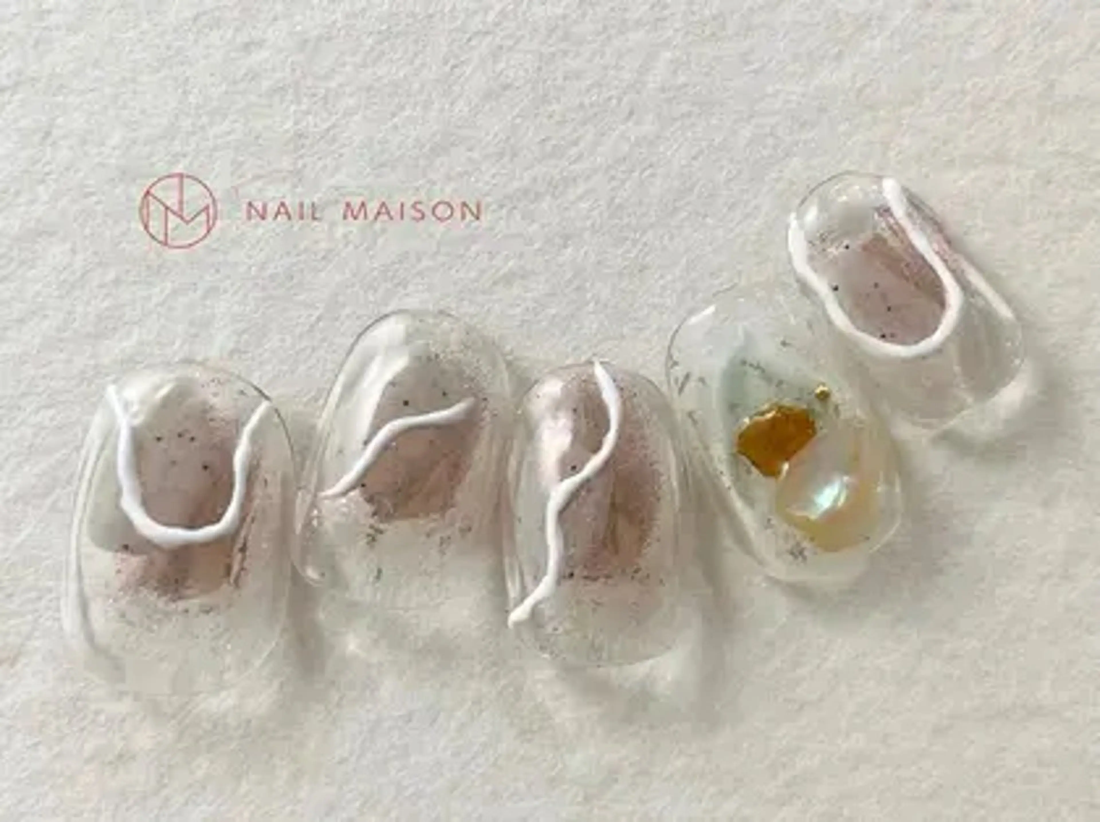 ネイル ニュアンスネイル HYODO Yのネイルデザイン