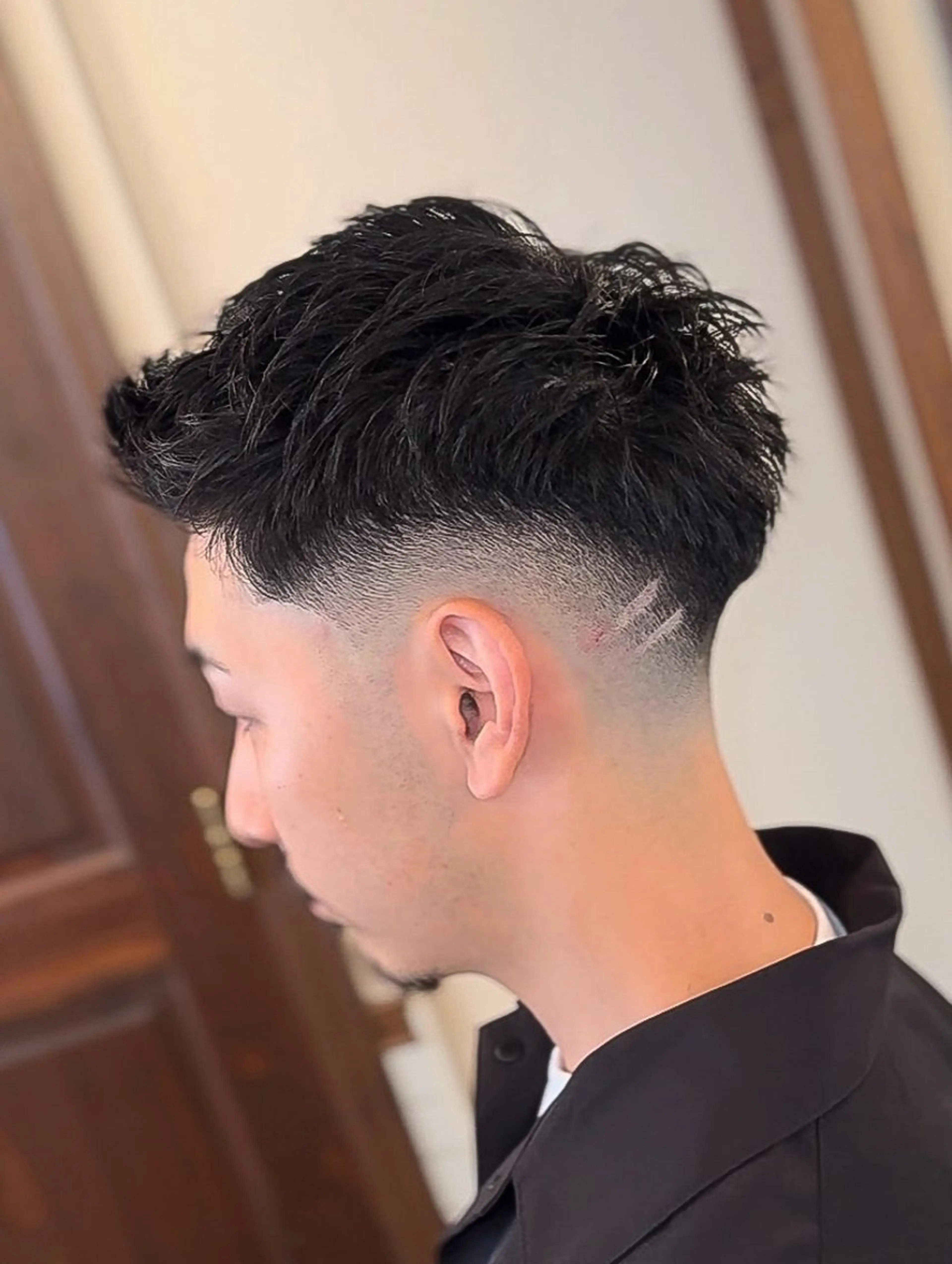 ショート カット YUTA💈 スキンフェードのヘアスタイル
