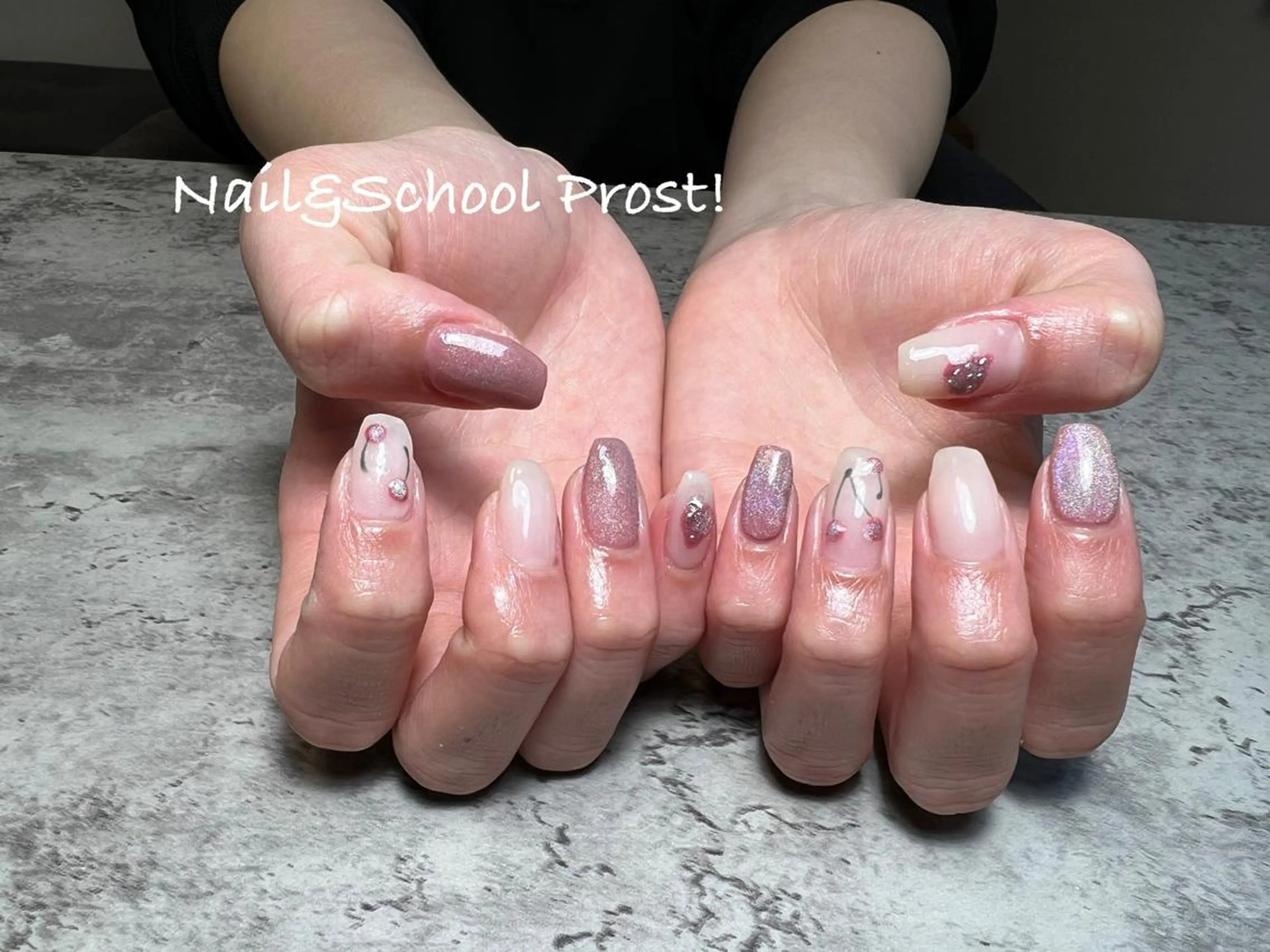 ネイル ニュアンスネイル ホワイト Nails Prost!のネイルデザイン