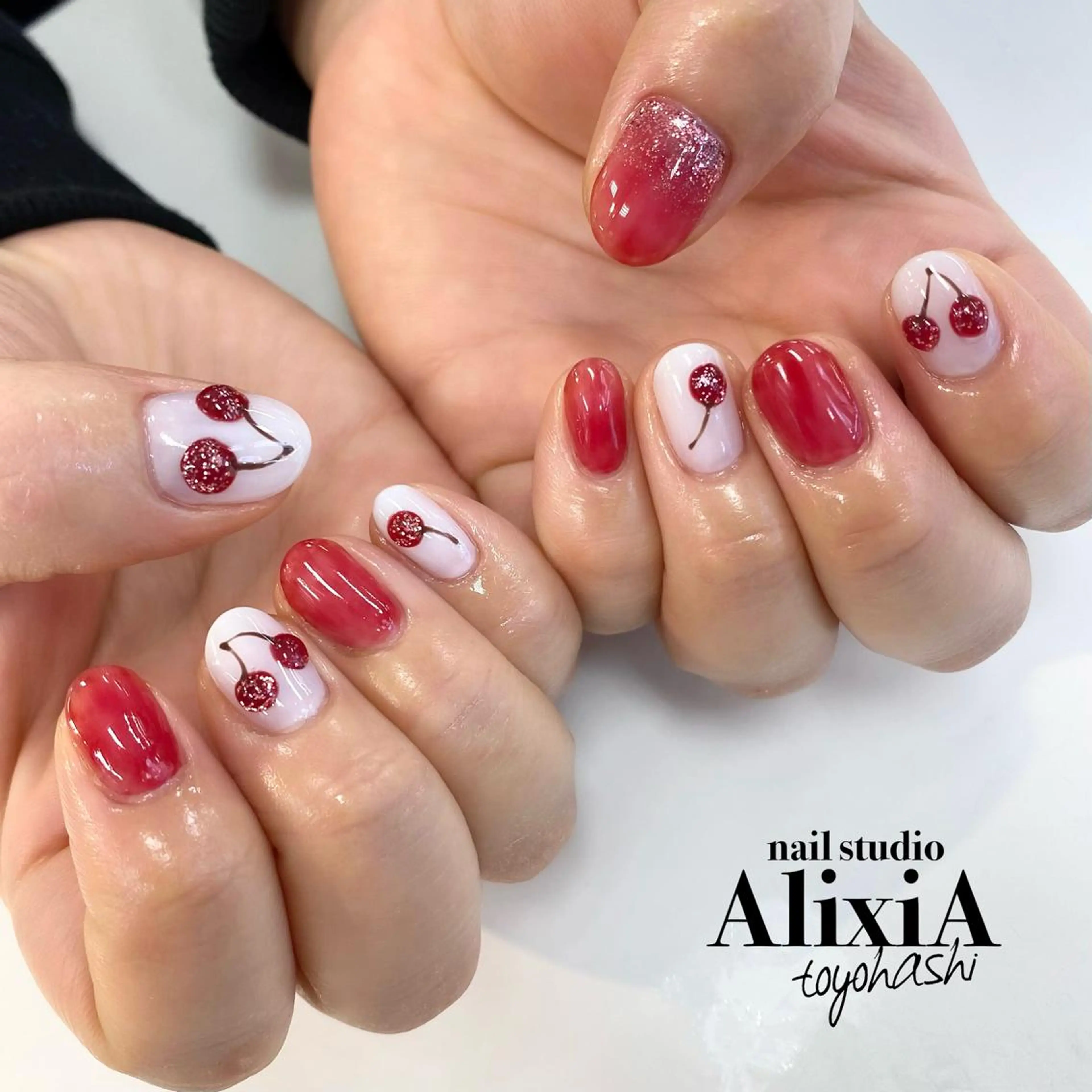 ネイル ハンドネイル AlixiA ゆみのネイルデザイン