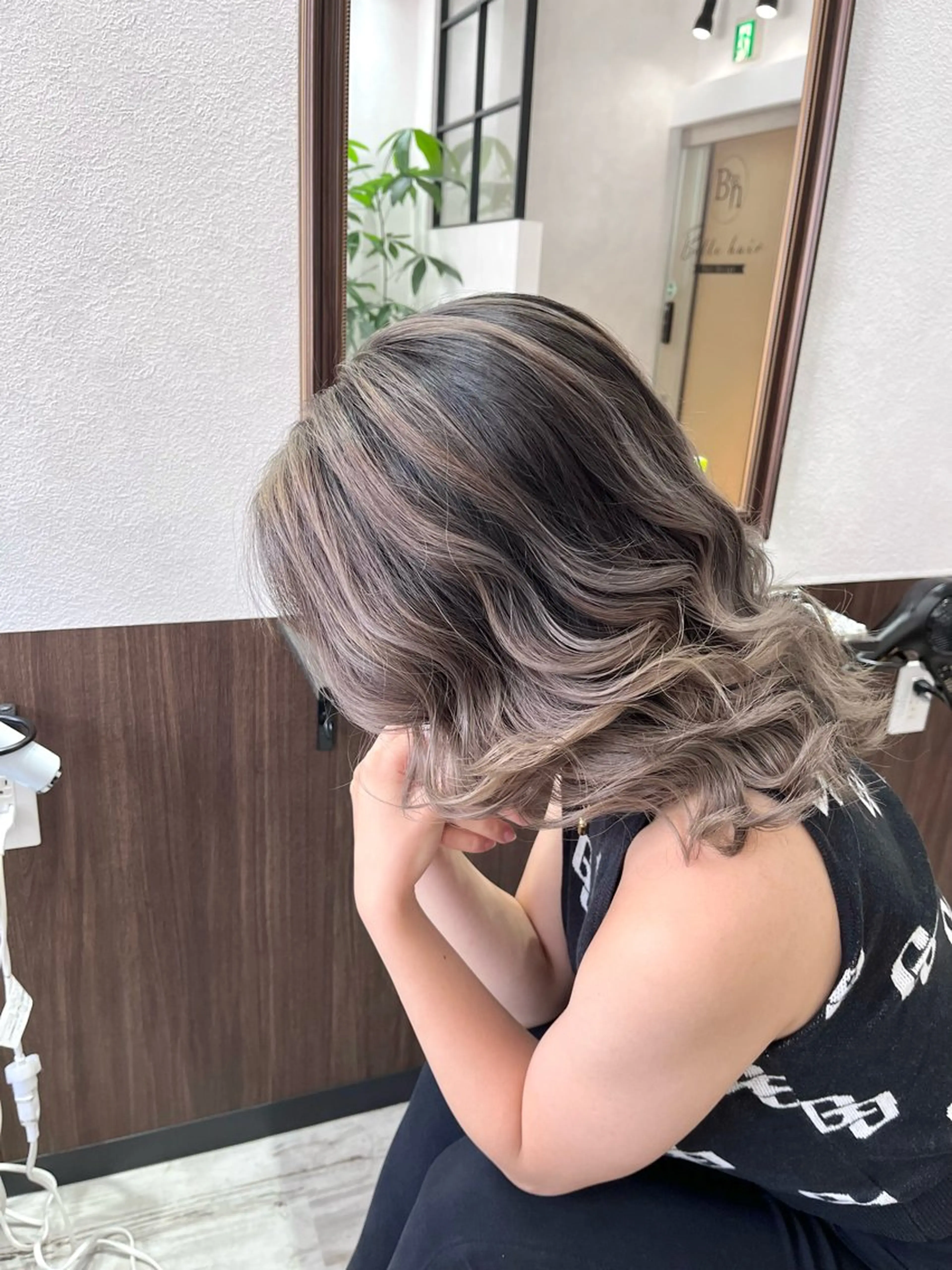 ショート カラー ヘアアレンジ Belle hair Design青野大貴のヘアスタイル