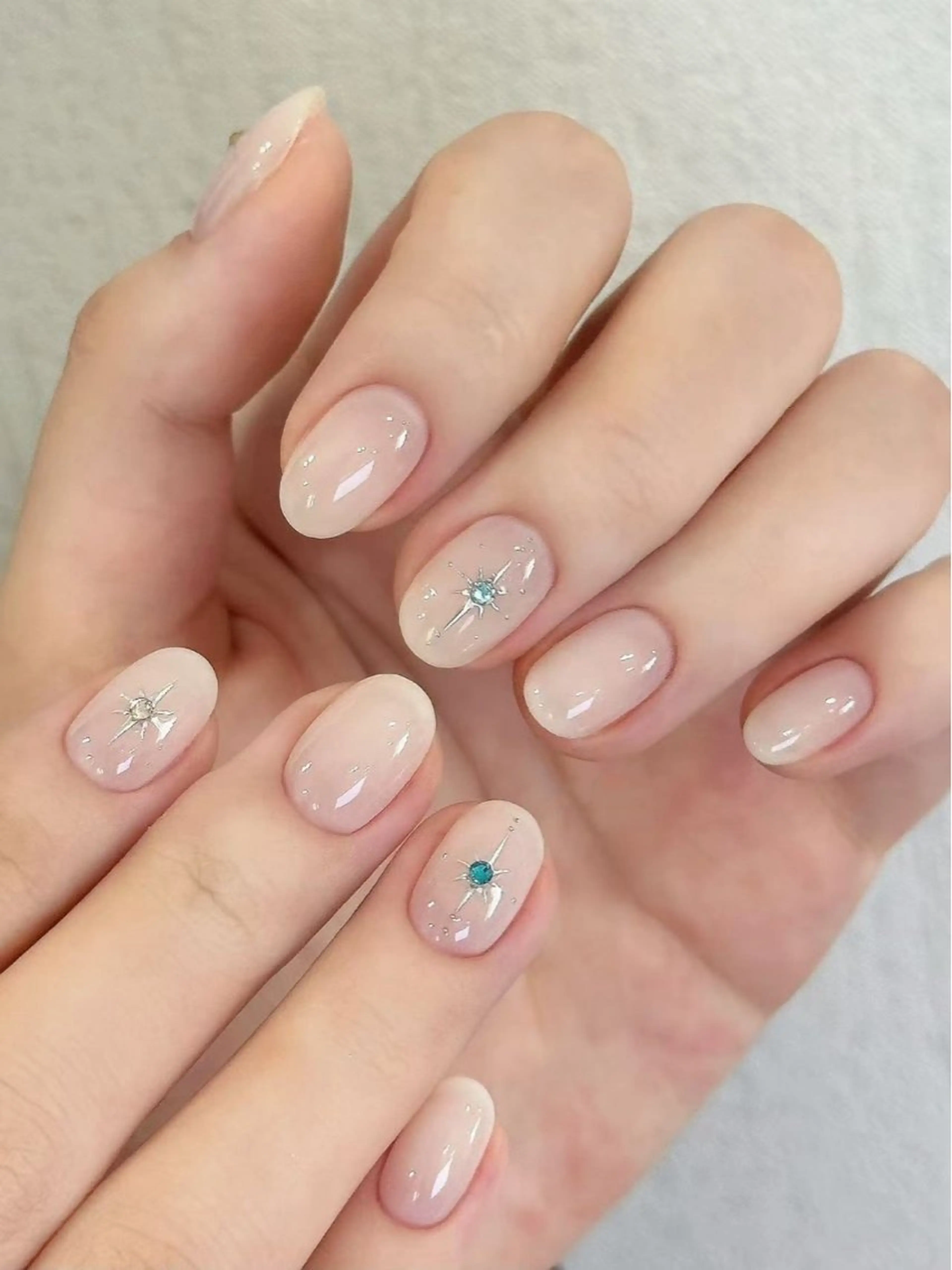 ネイル ラメ(グリッター) ストーンネイル ハンドネイル Emily Garden 六本木のネイルデザイン