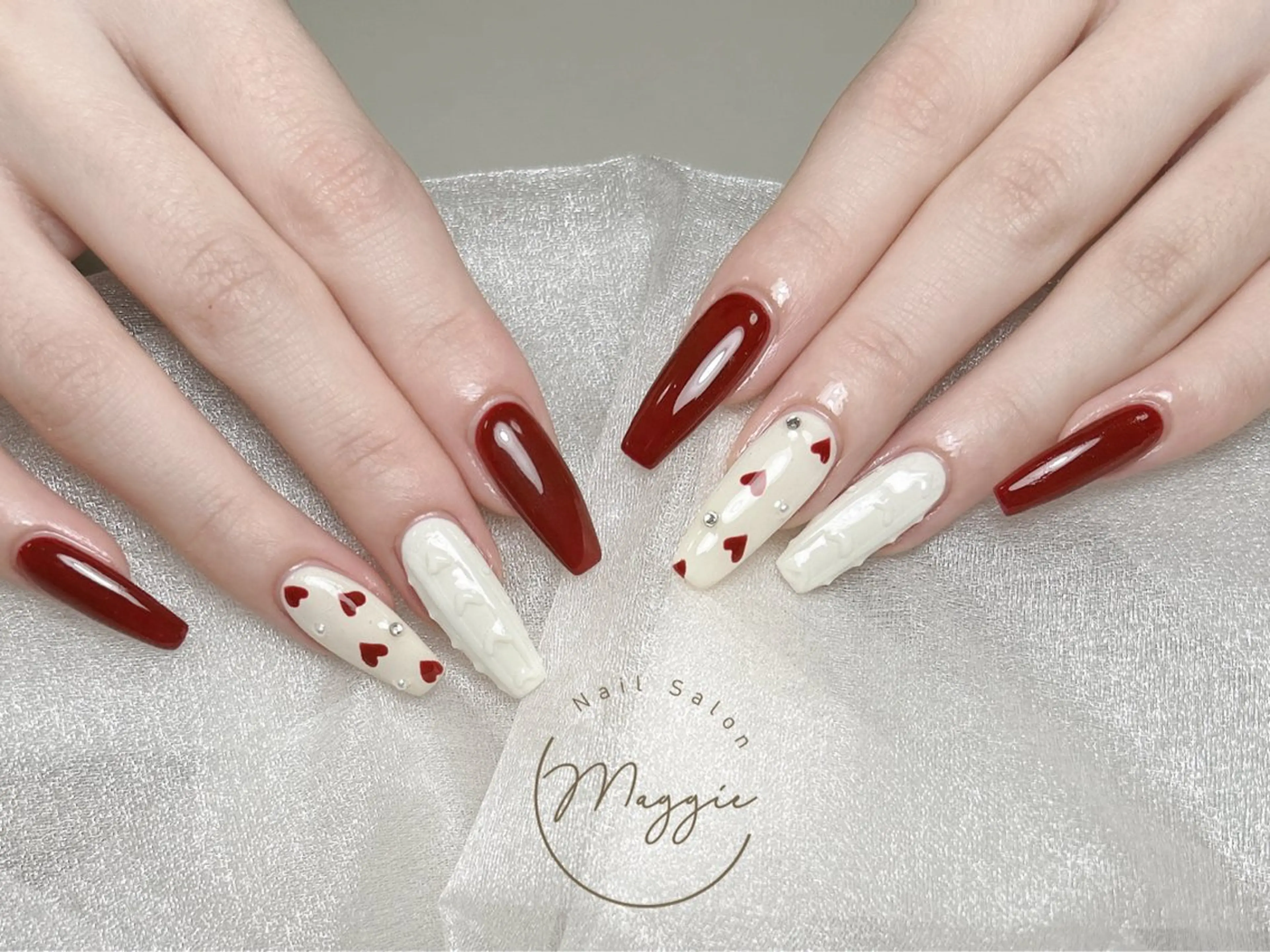 ネイル Maggie Nail🦩のネイルデザイン