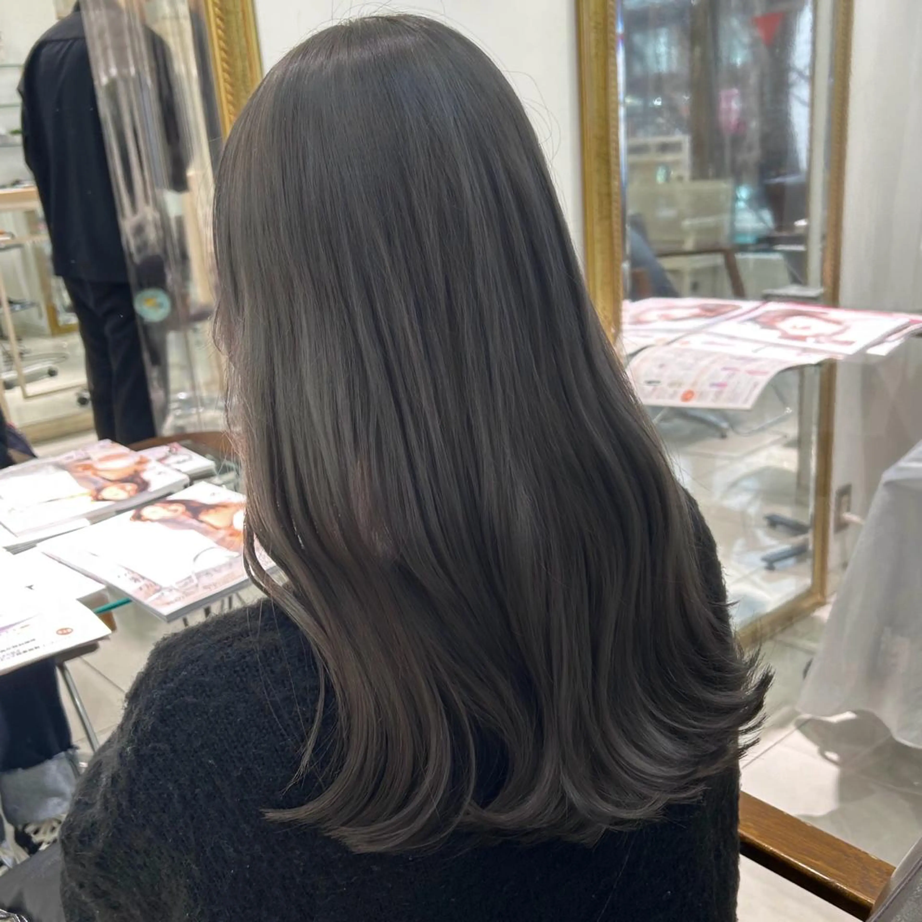 ロング カラー 透明感カラー 古山 結季🌙🖤のヘアスタイル