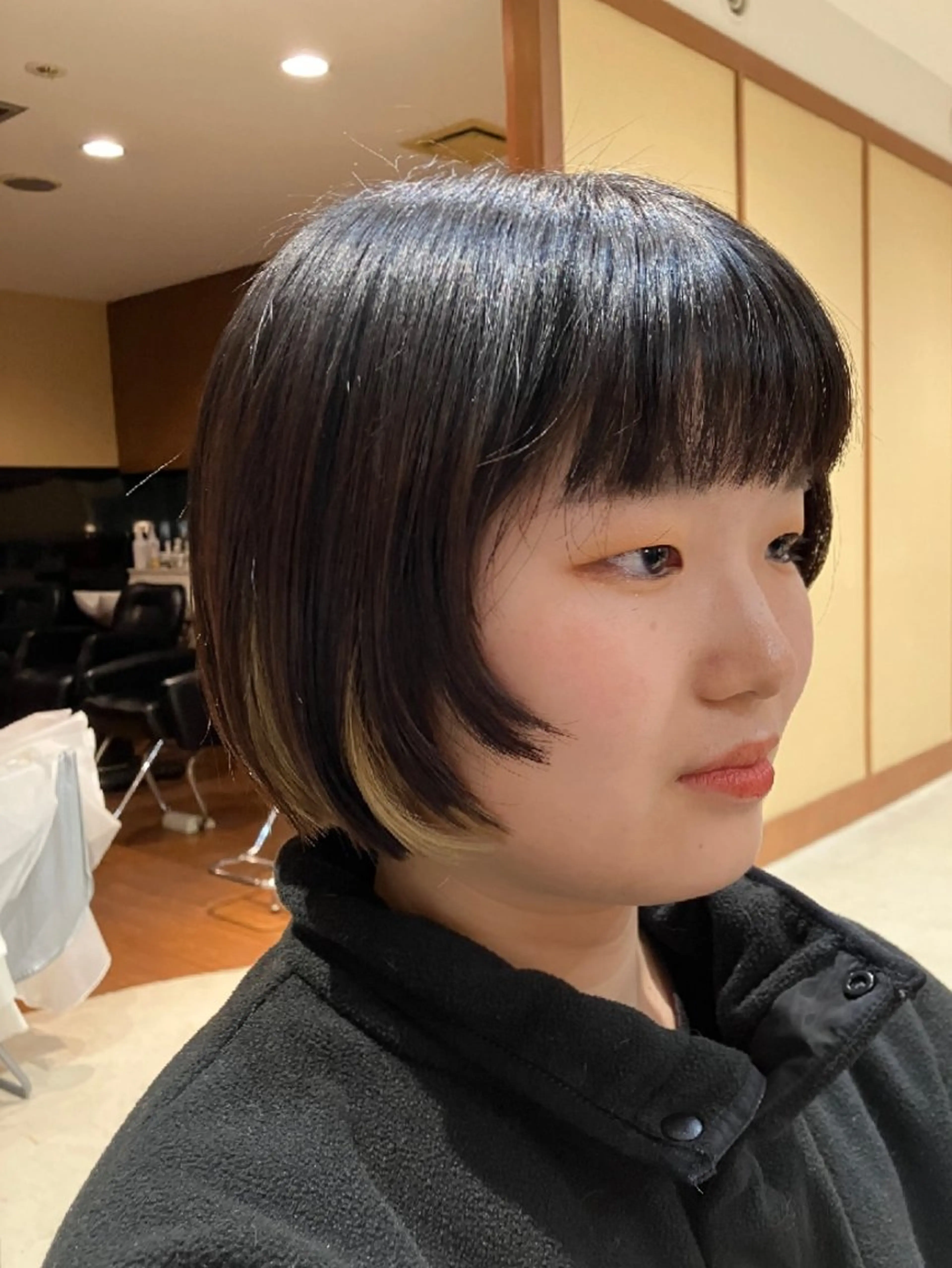ショート ボブ 顔周りカット 馬野郁土 Uhair 本山店のヘアスタイル