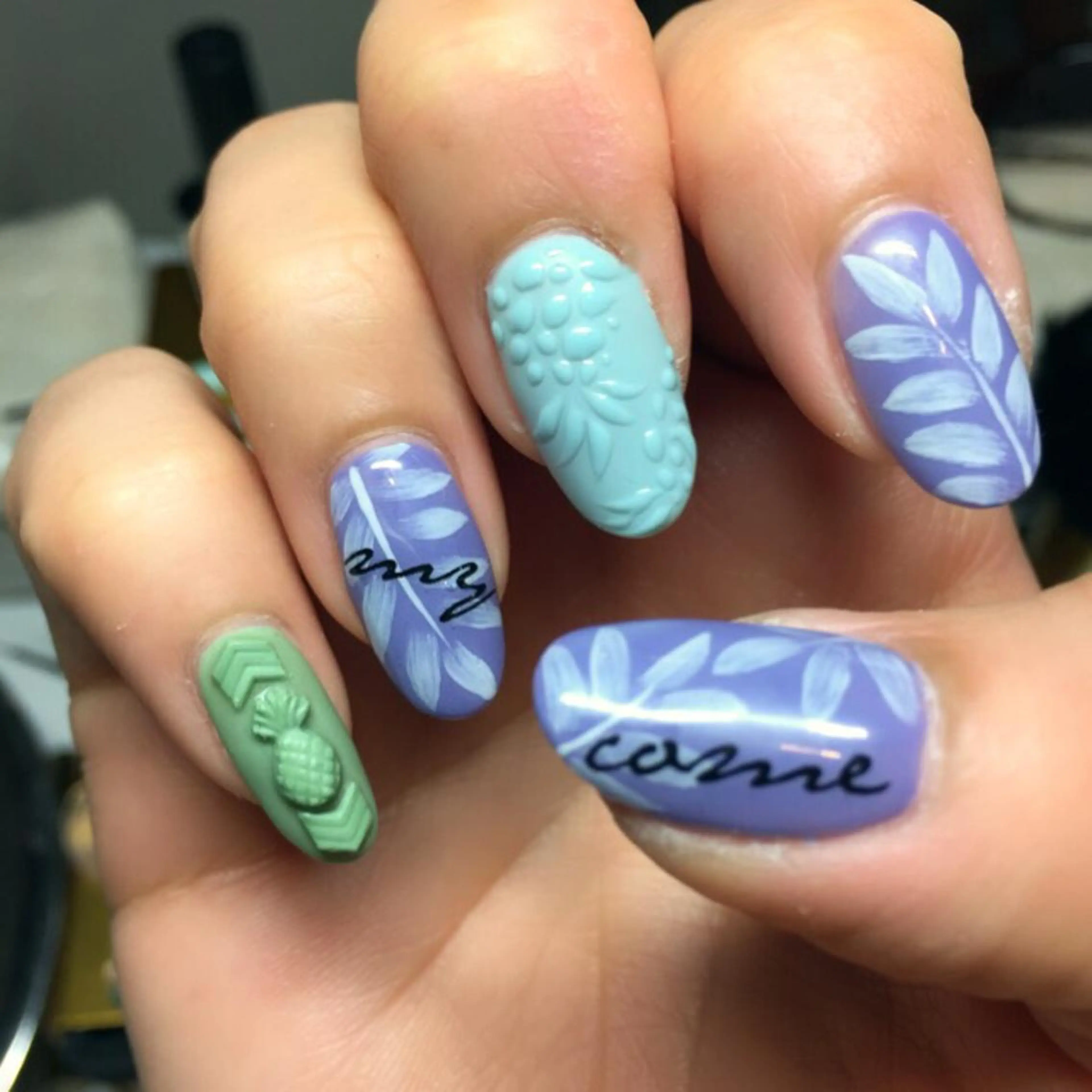 ネイル YÜA NAILのネイルデザイン