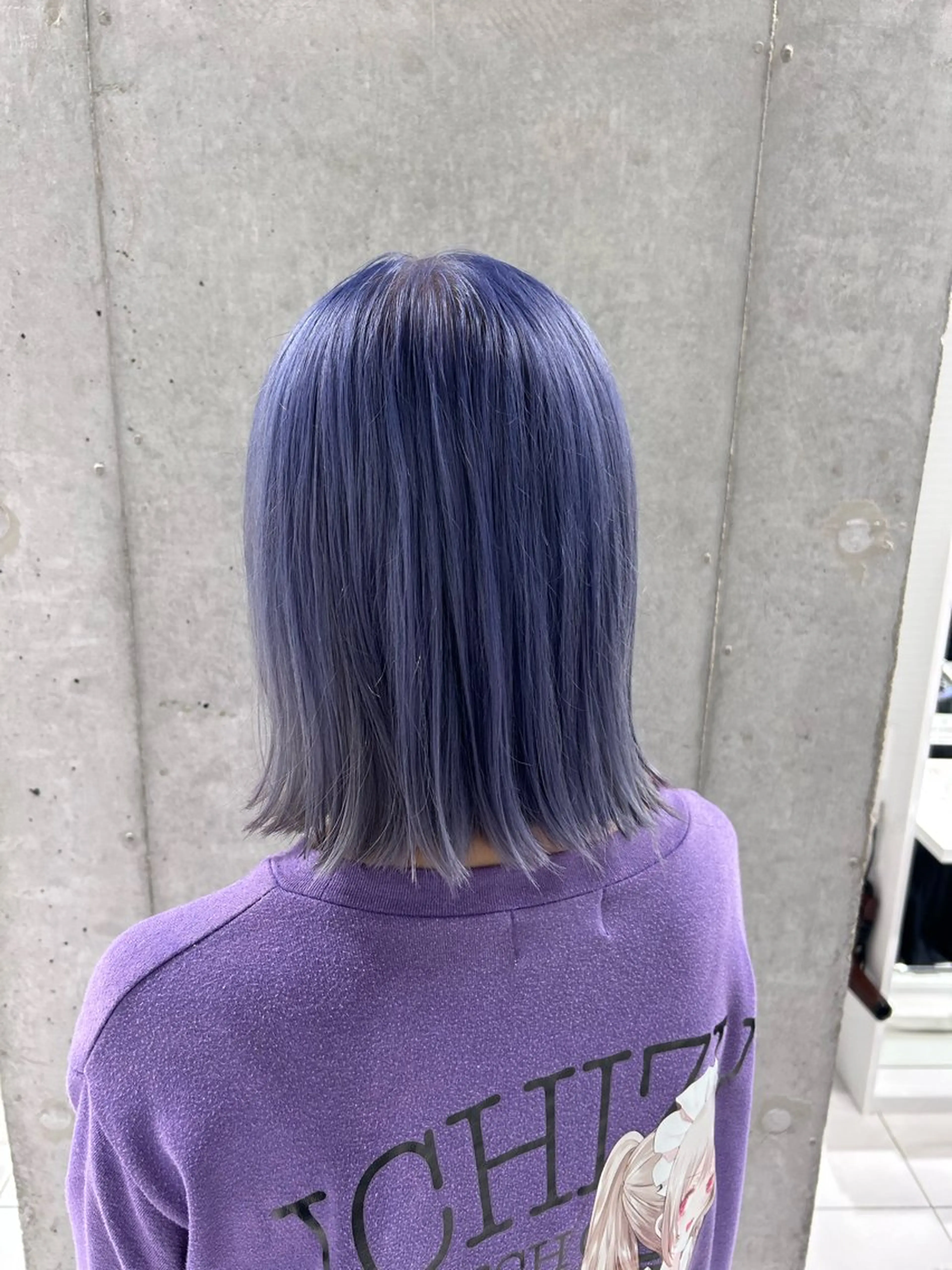 ミディアム カラー ブリーチ ブルーカラー ラベンダーカラー shizuna/平尾 /カラー/髪質改善のヘアスタイル