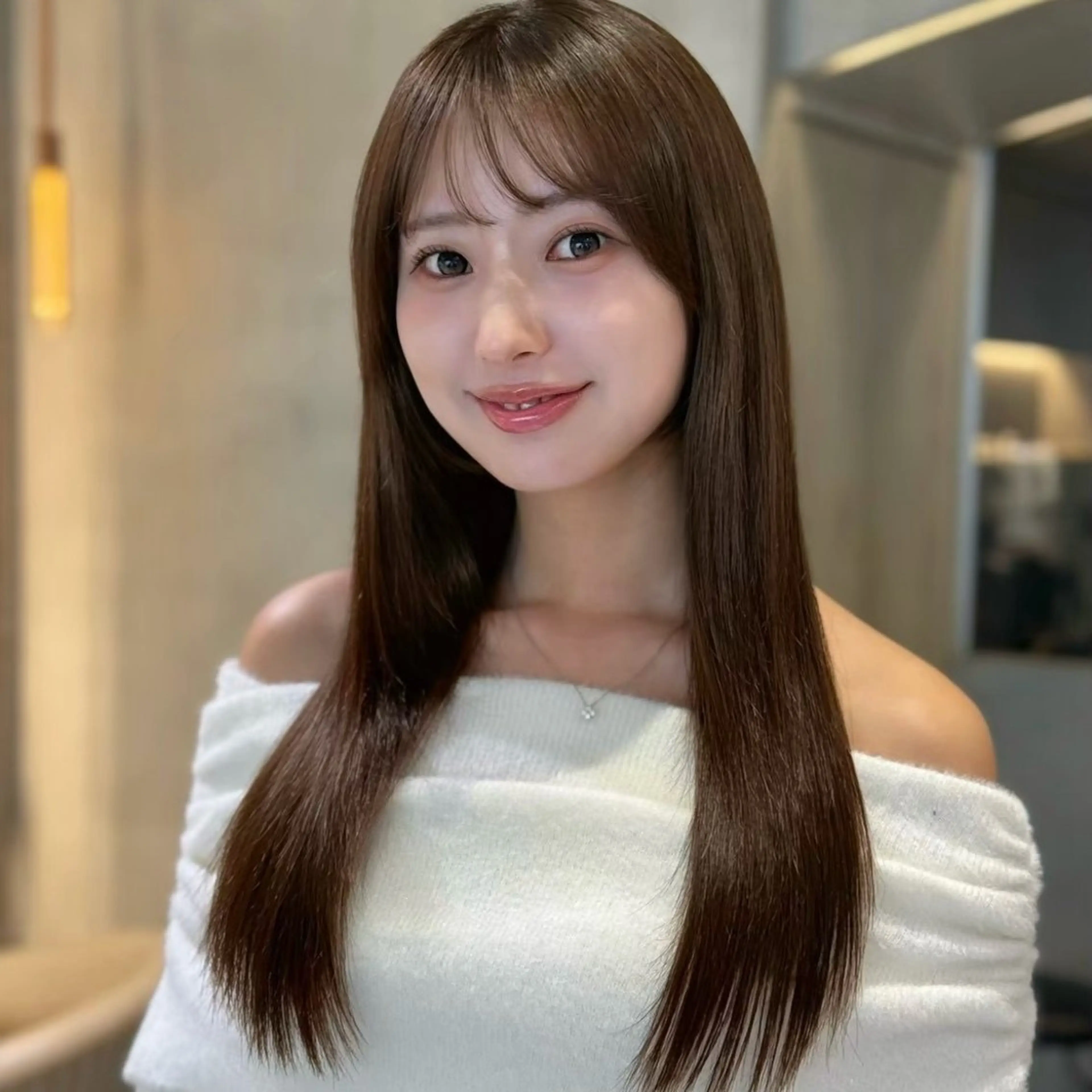 ロング ボブ/レイヤー/ 縮毛矯正/ 渡邊莉玖のヘアスタイル