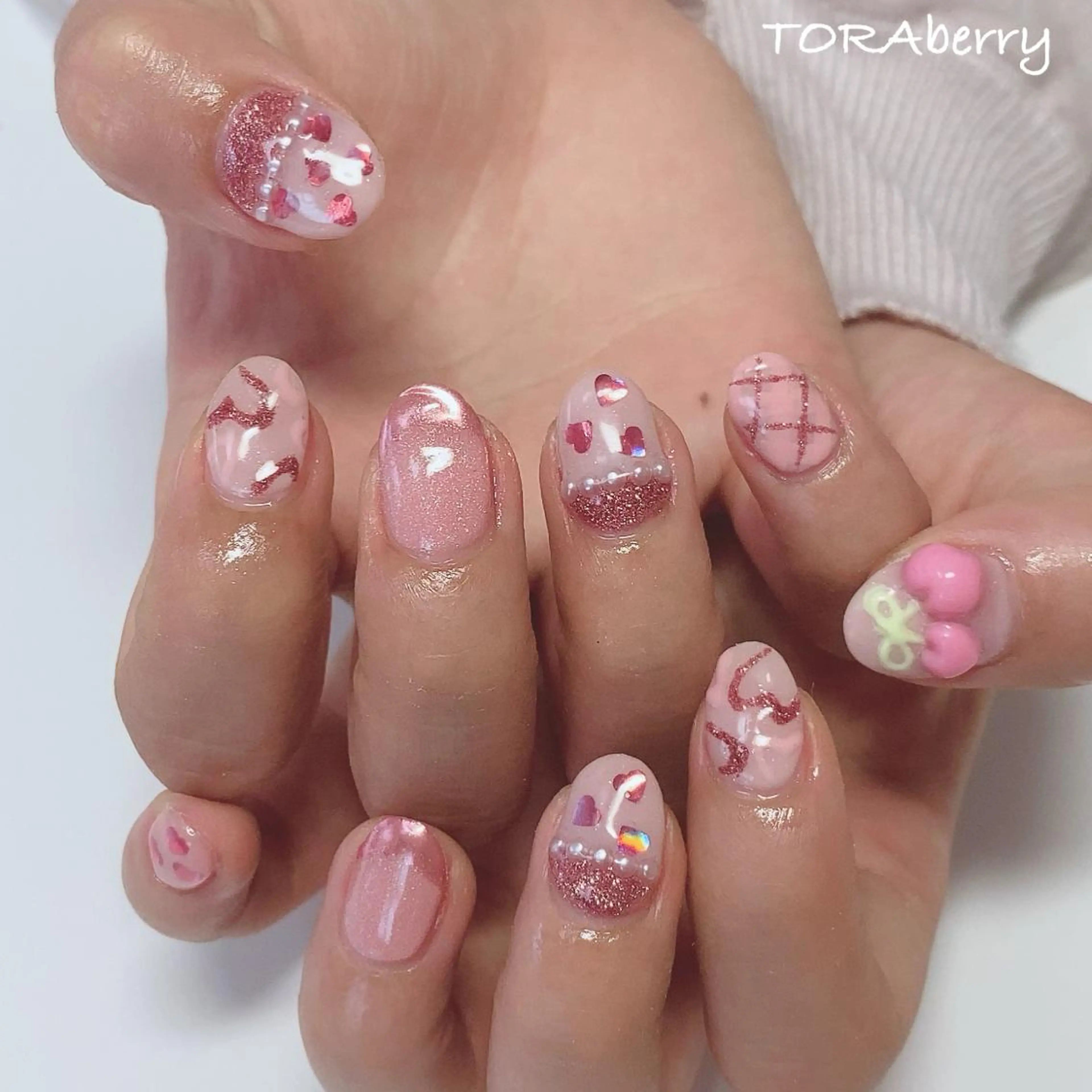 ネイル ハンドネイル ネイリスト なつみのネイルデザイン