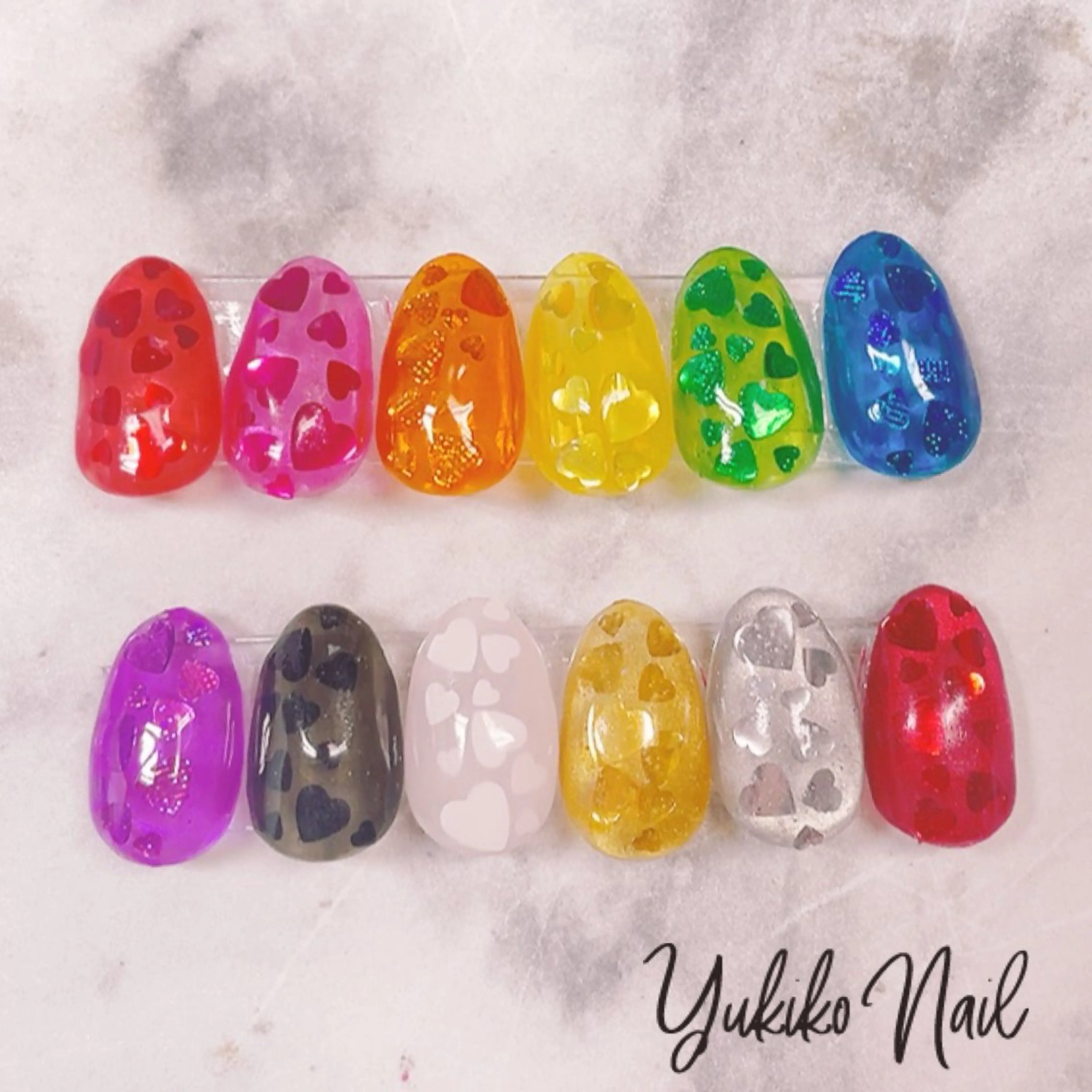 ネイル ハート ホログラムネイル ハンドネイル ユキコ ネイルのネイルデザイン