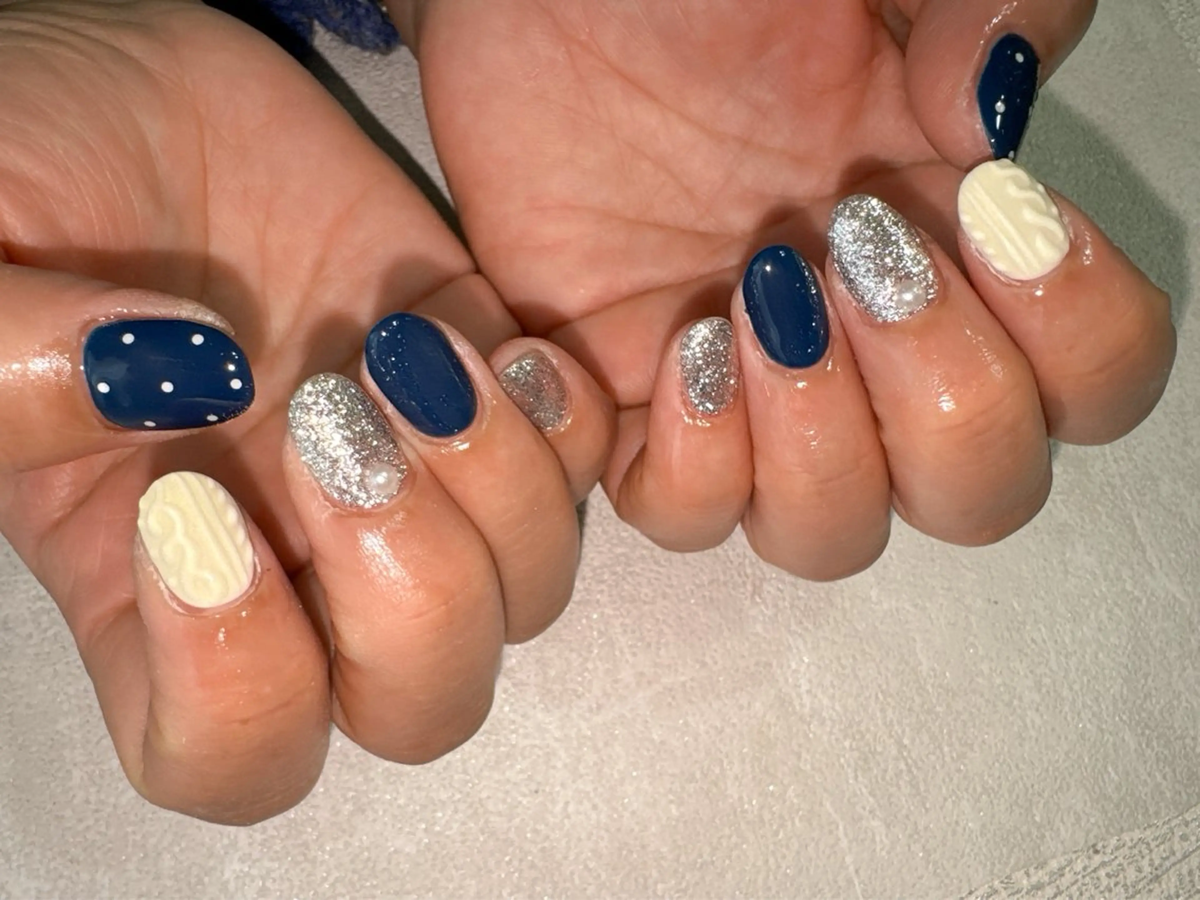 ネイル オーロラネイル フットネイル フレンチネイル ジェルネイル マグネットネイル ハンドネイル kikinail 溝の口のネイルデザイン