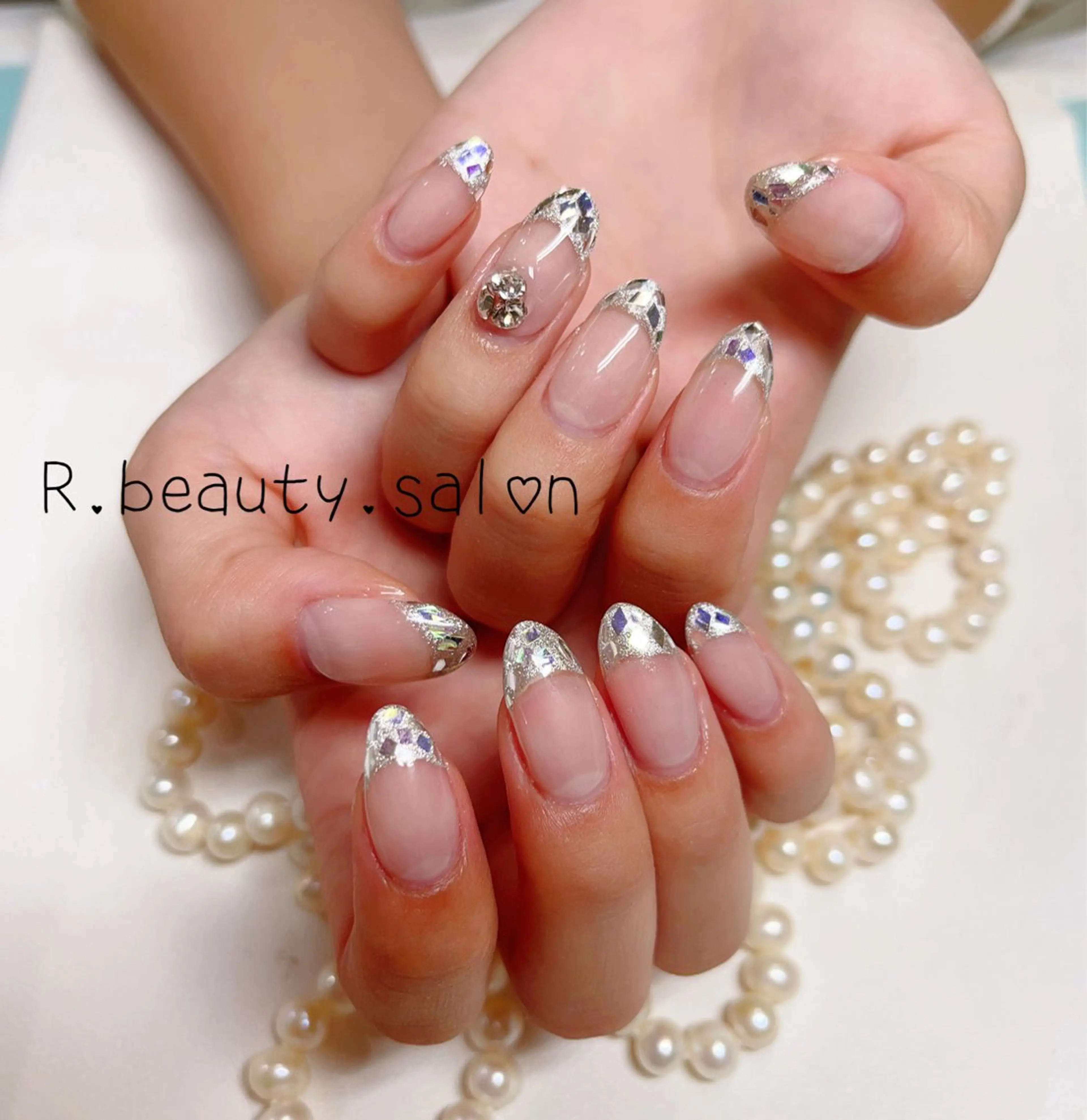 ネイル R.beauty サロンのネイルデザイン