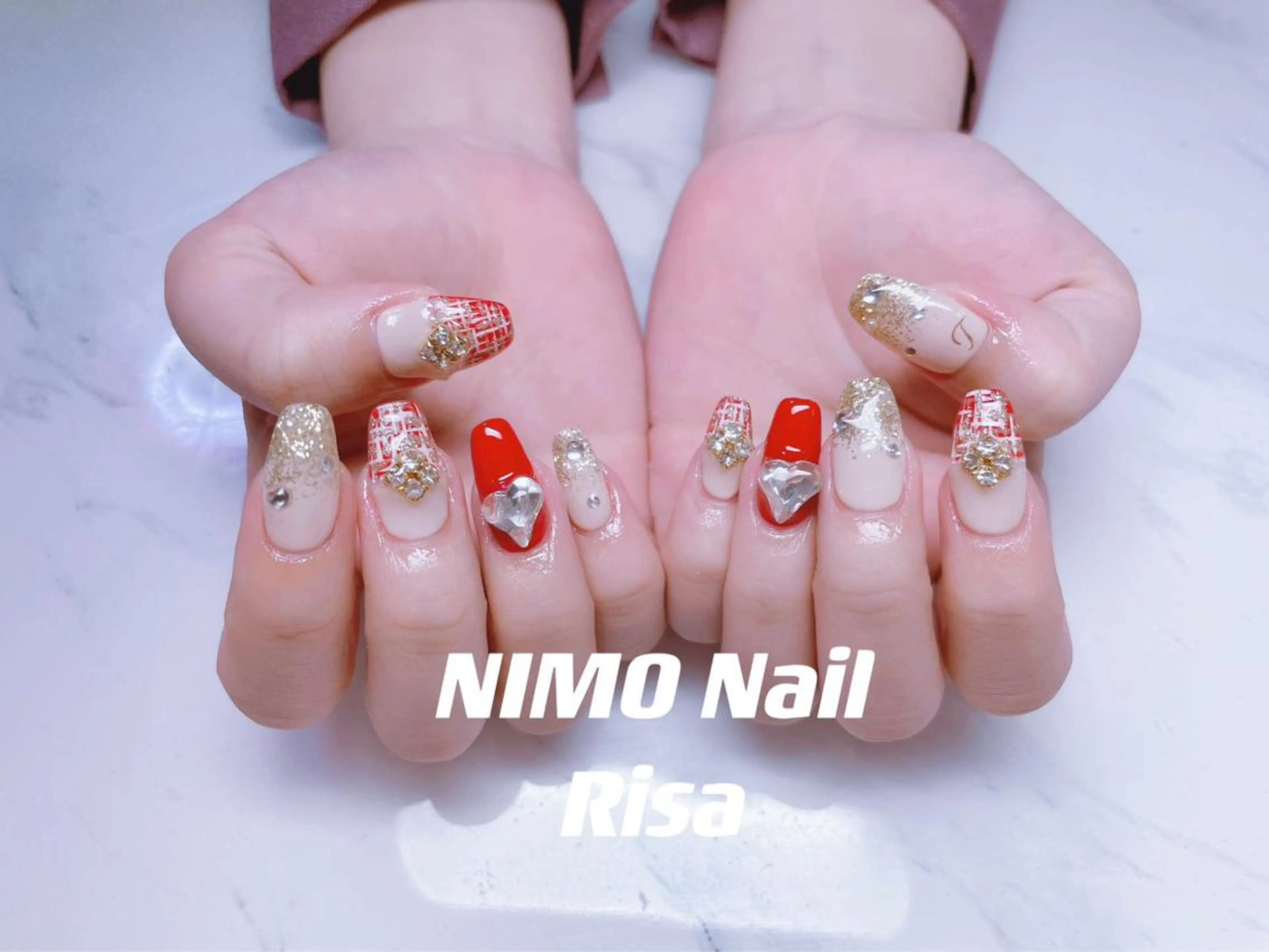 ネイル ハンドネイル RI SA☀️ リサのネイルデザイン