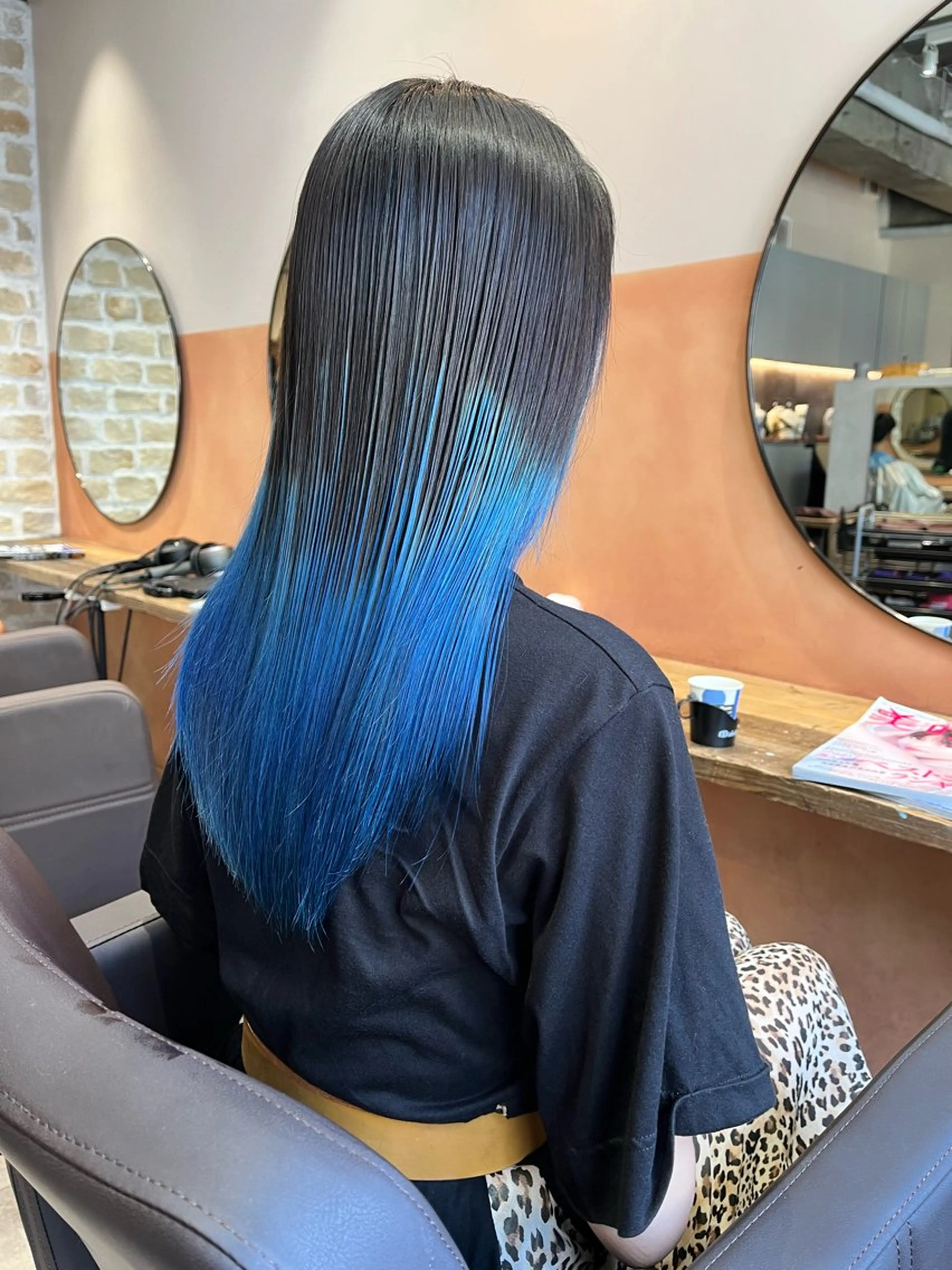 セミロング 🌈モテ色 村上のぶきのヘアスタイル