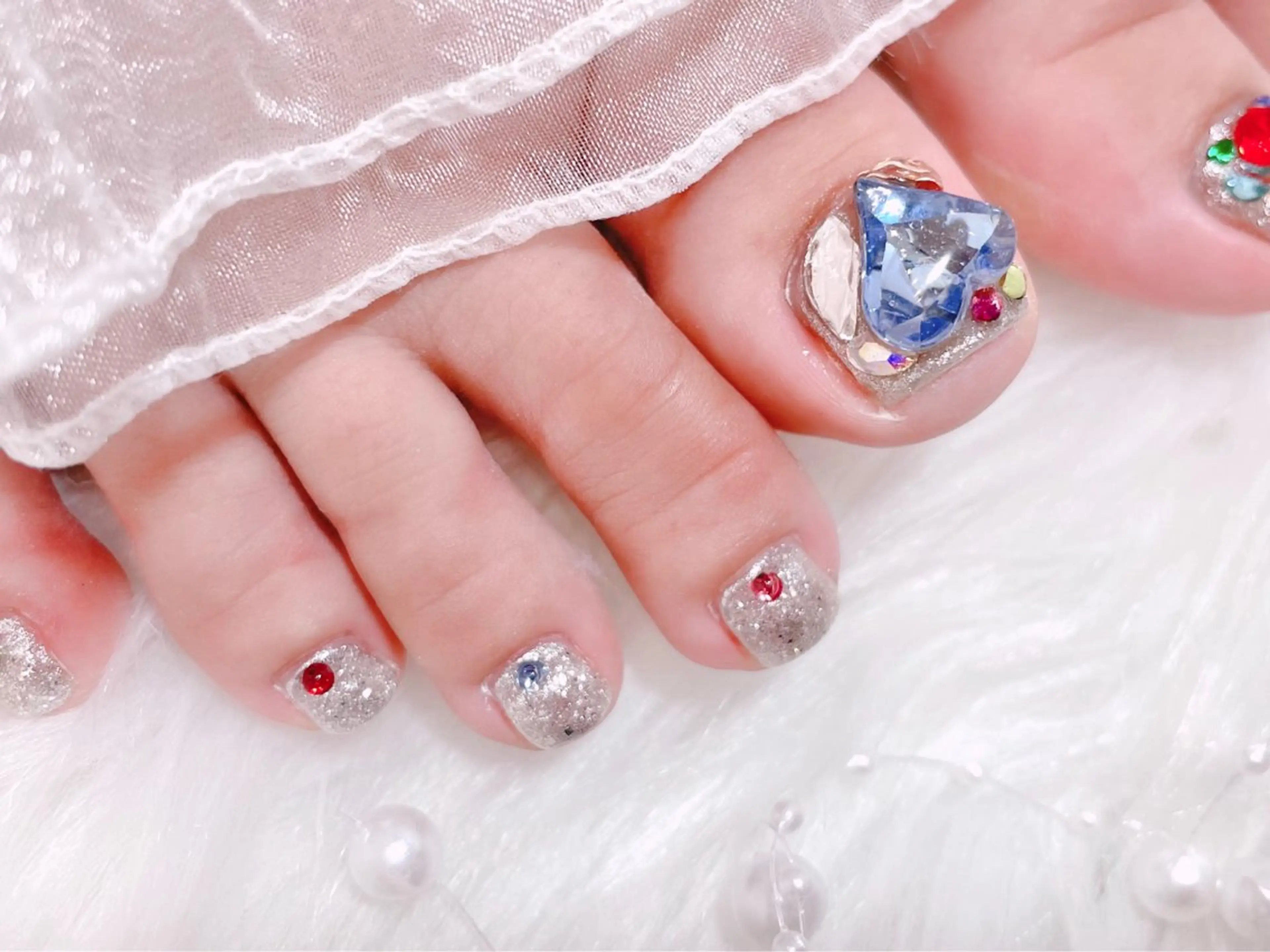 ネイル フットネイル ジェルネイル ハート パラジェル ストーンネイル フットネイル ゆりか ジョアアンジェ福島のネイルデザイン