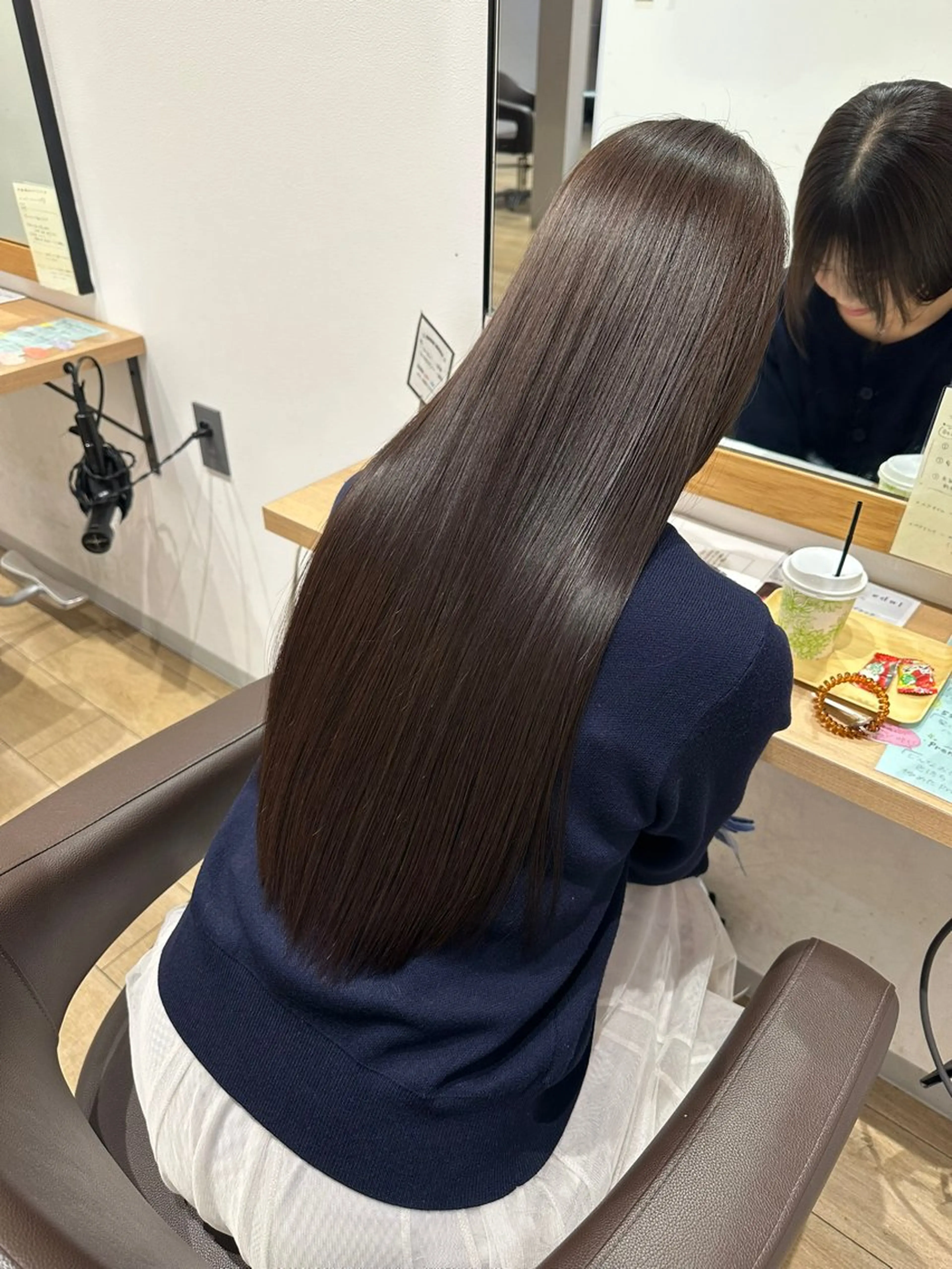 ロング カラー レイヤー/くびれ Chere   金剛のヘアスタイル