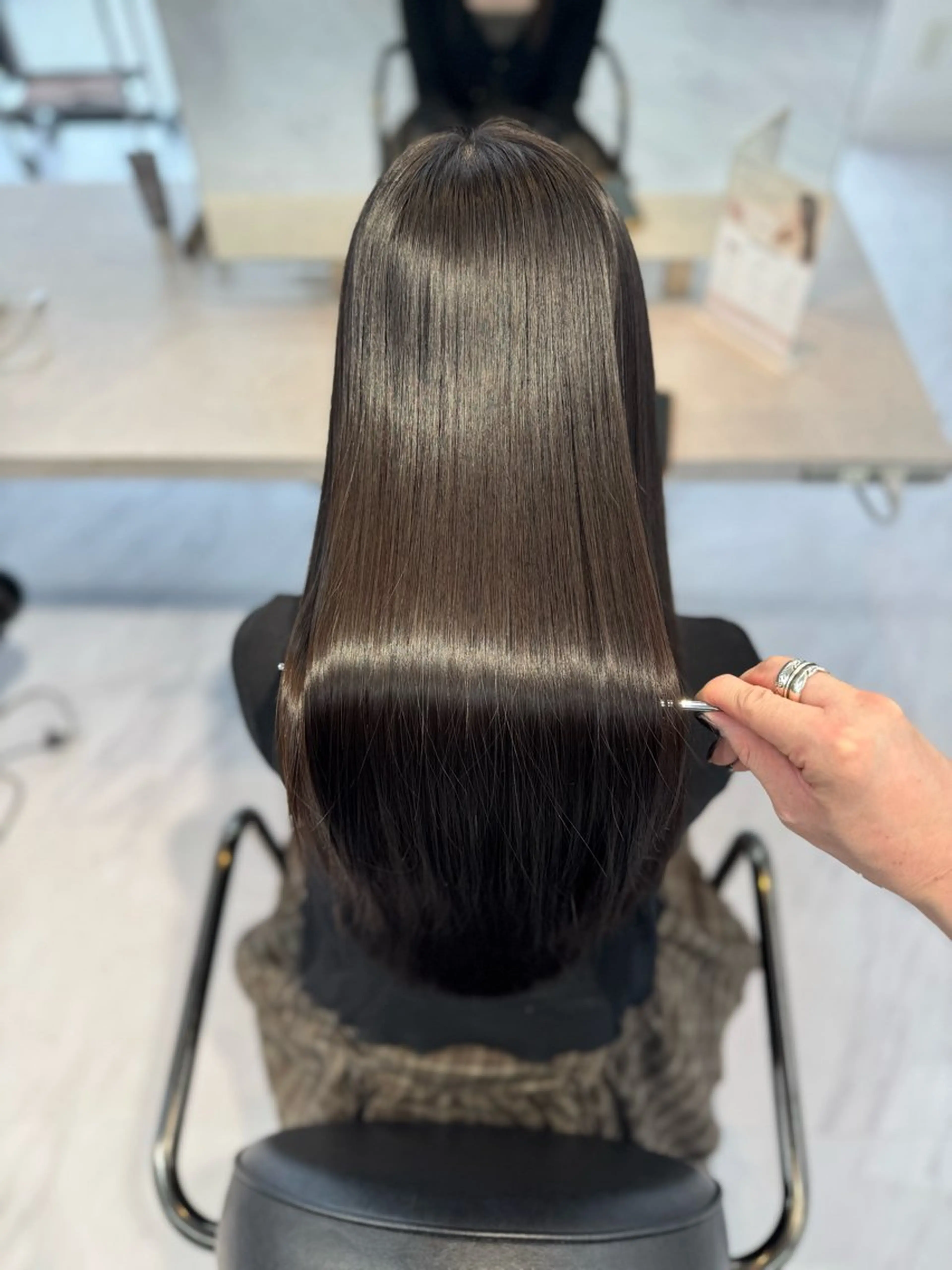 ロング 野口聖矢/縮毛矯正 髪質改善/ViVIEのヘアスタイル