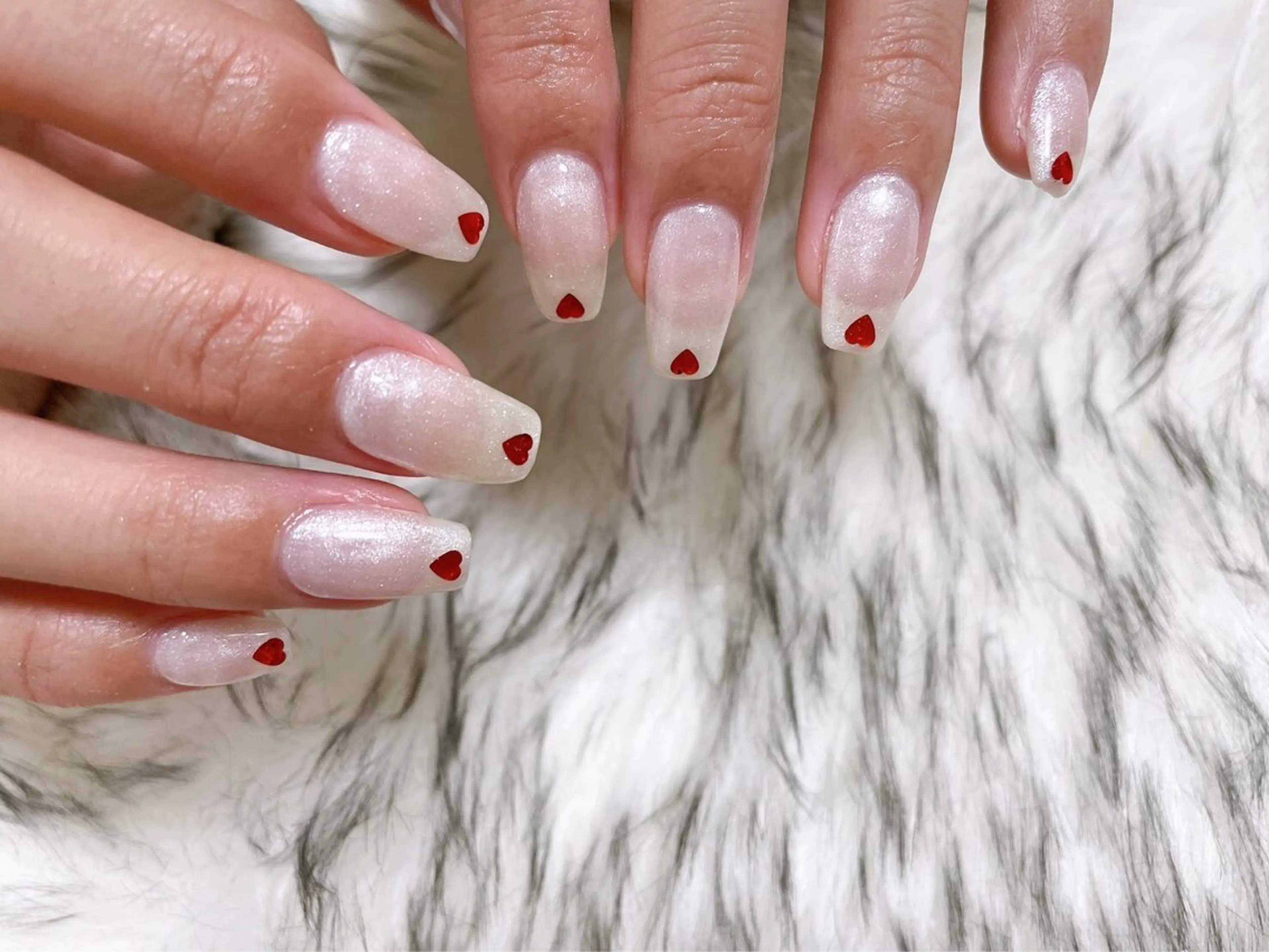 ネイル オーロラネイル フットネイル フレンチネイル ジェルネイル ハート ハンドネイル mogunail &blowのネイルデザイン