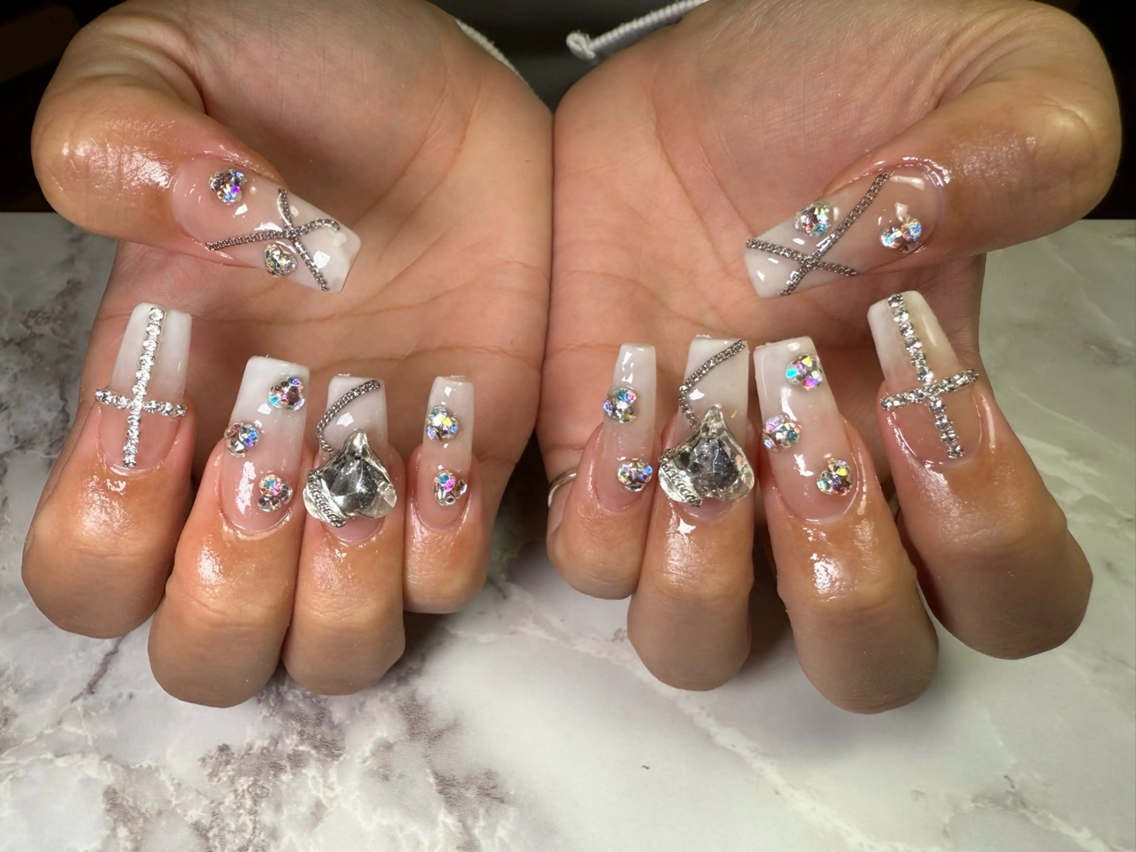 ネイル NAILSALON LUANAのネイルデザイン