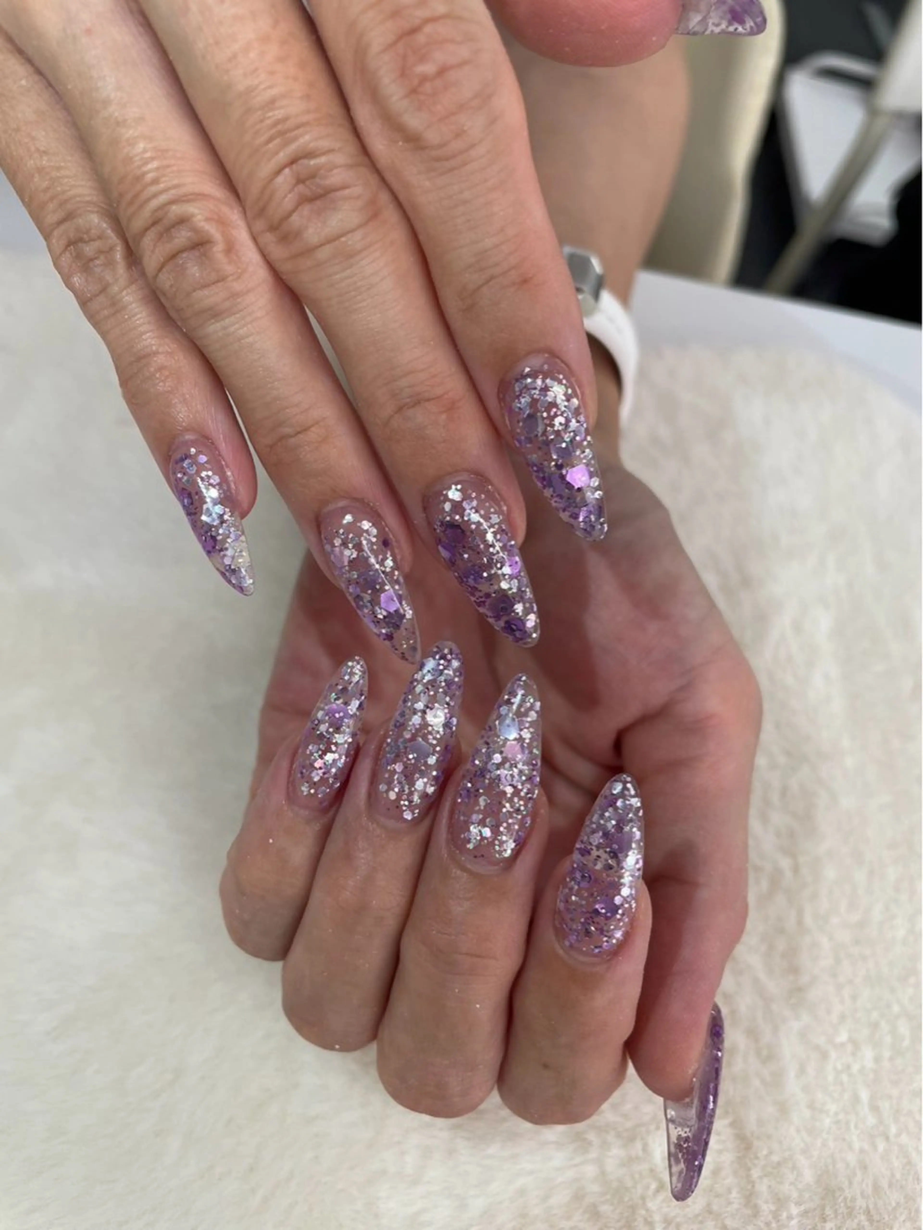 ネイル 長さ出し キラキラネイル ラメ(グリッター) ロングネイル ワンカラーネイル ハンドネイル ハンドケア 心斎橋Salon Epokkuのネイルデザイン