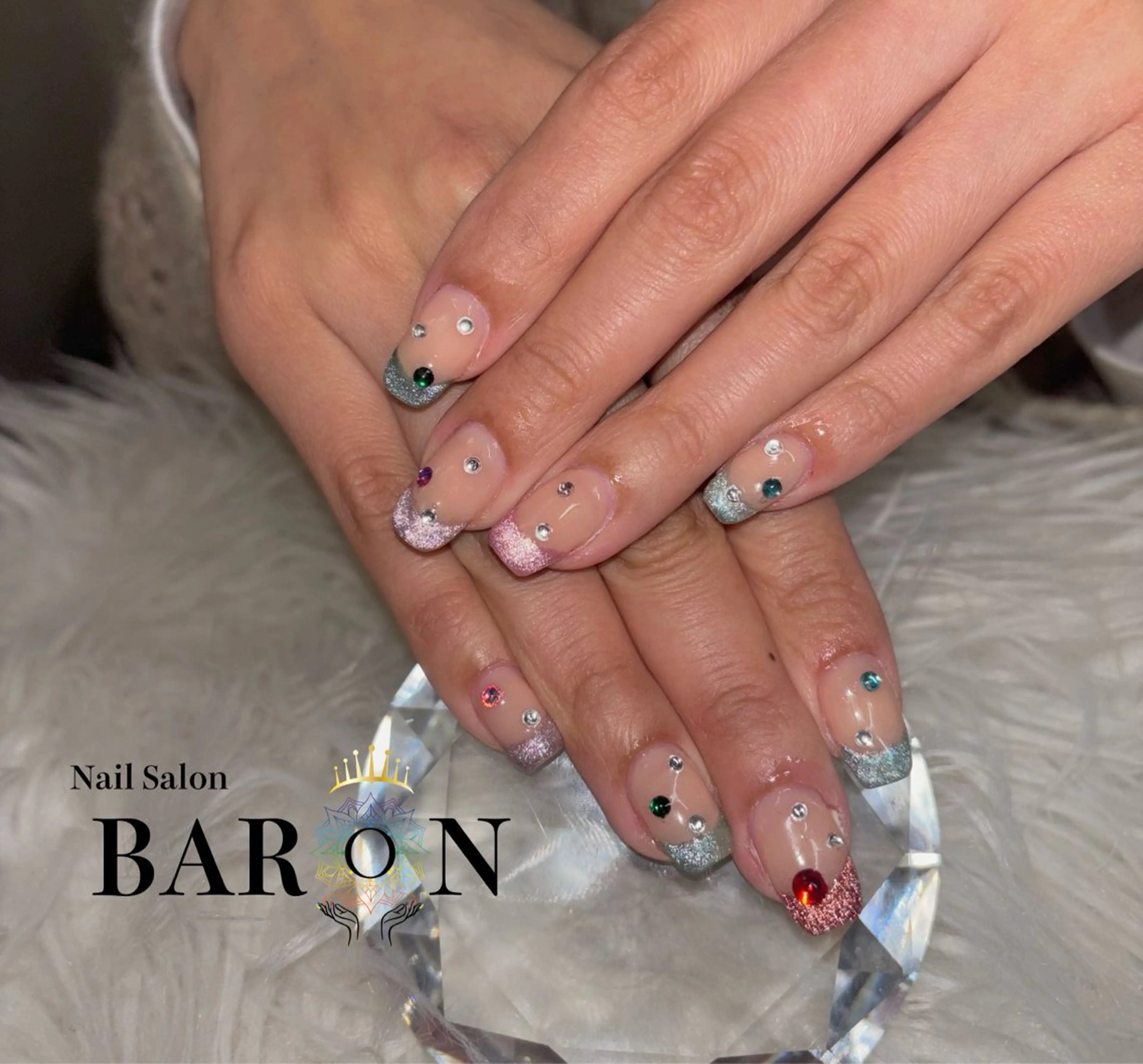 ネイル フレンチネイル マグネットネイル マグネットフレンチ BARON tomonaのネイルデザイン