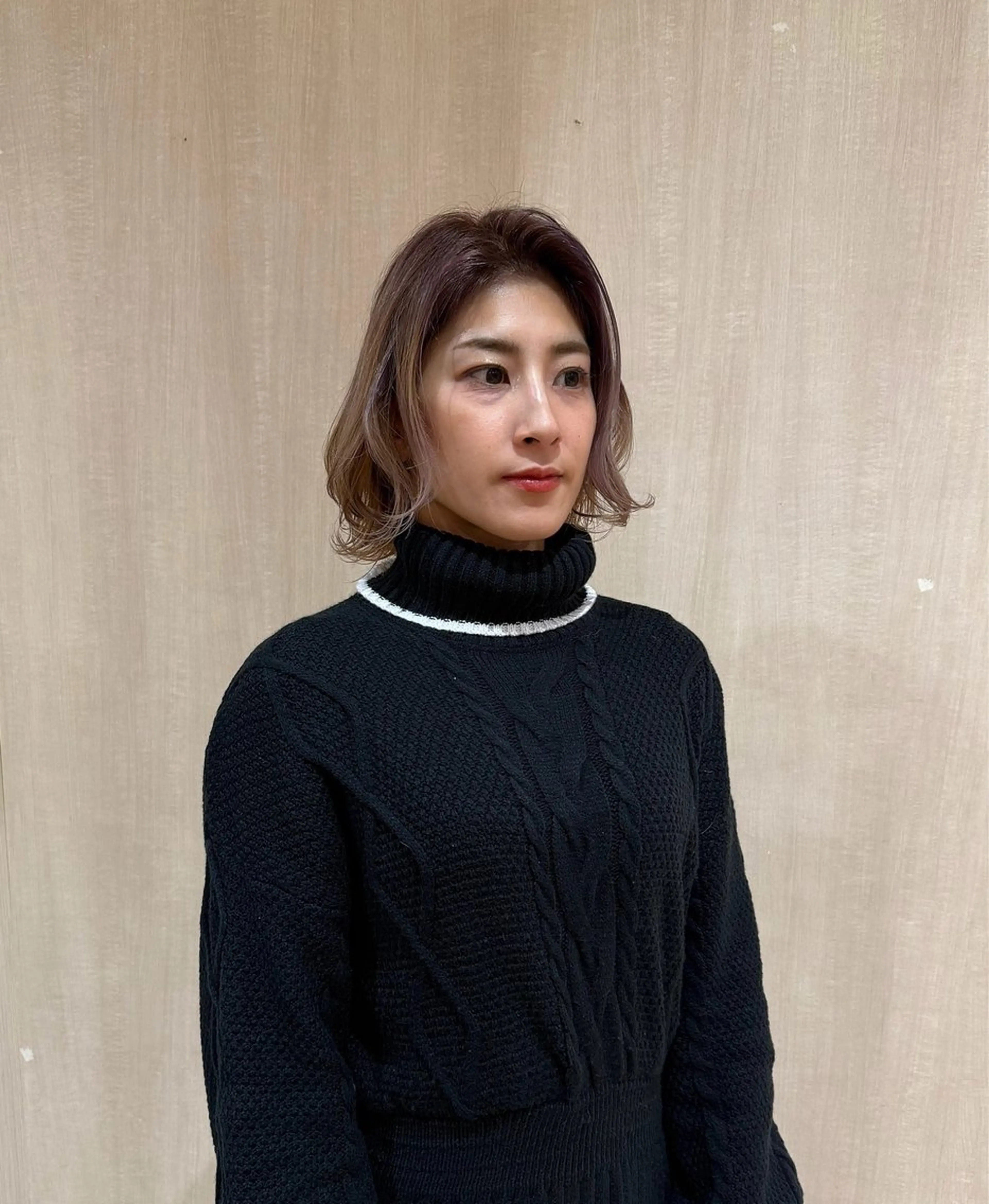 ミディアム 藤森 希美のヘアスタイル