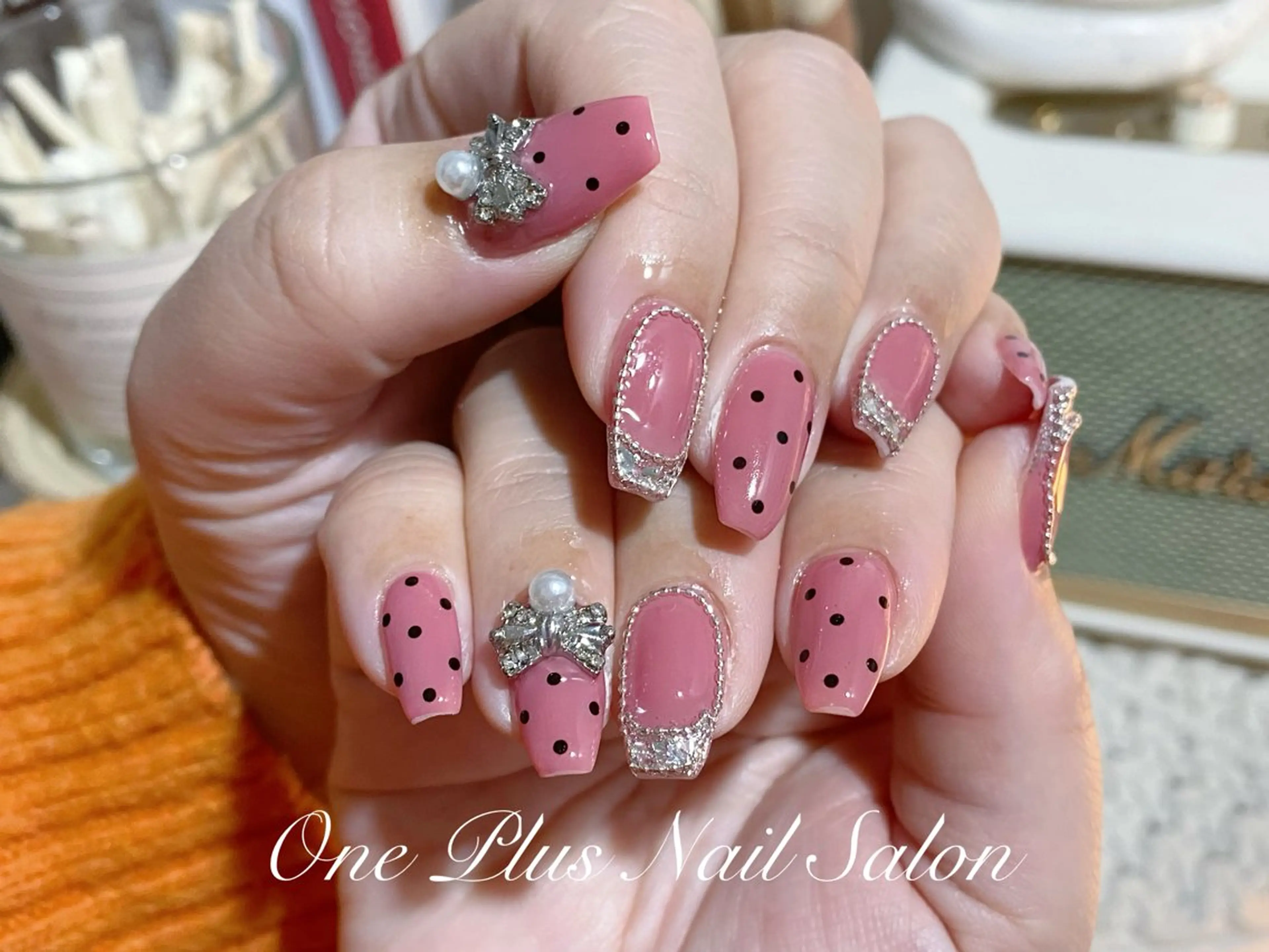 ネイル ハンドネイル One Plus Nail Salonのネイルデザイン