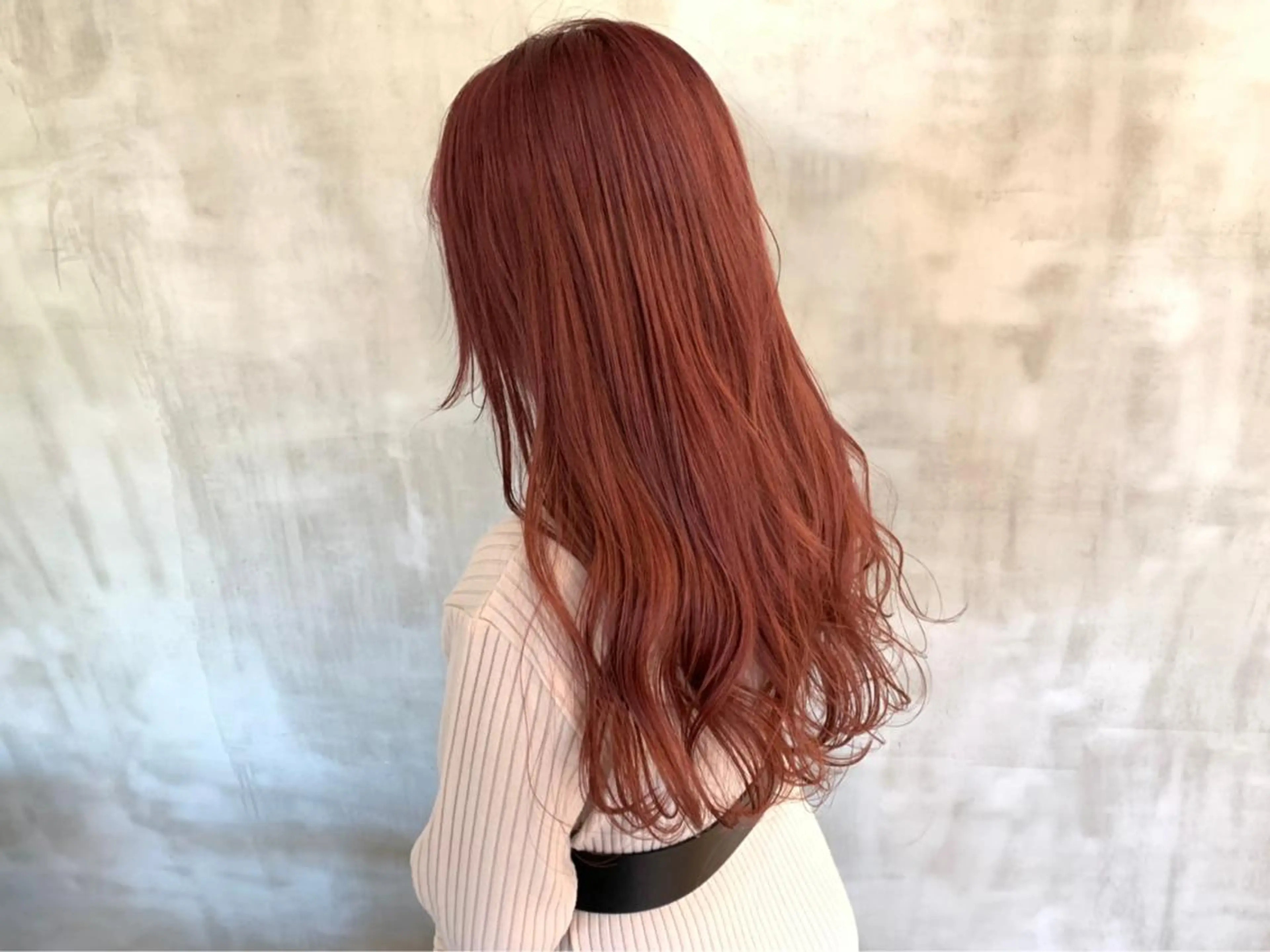 ロング カラー 鈴木 美紅のヘアスタイル