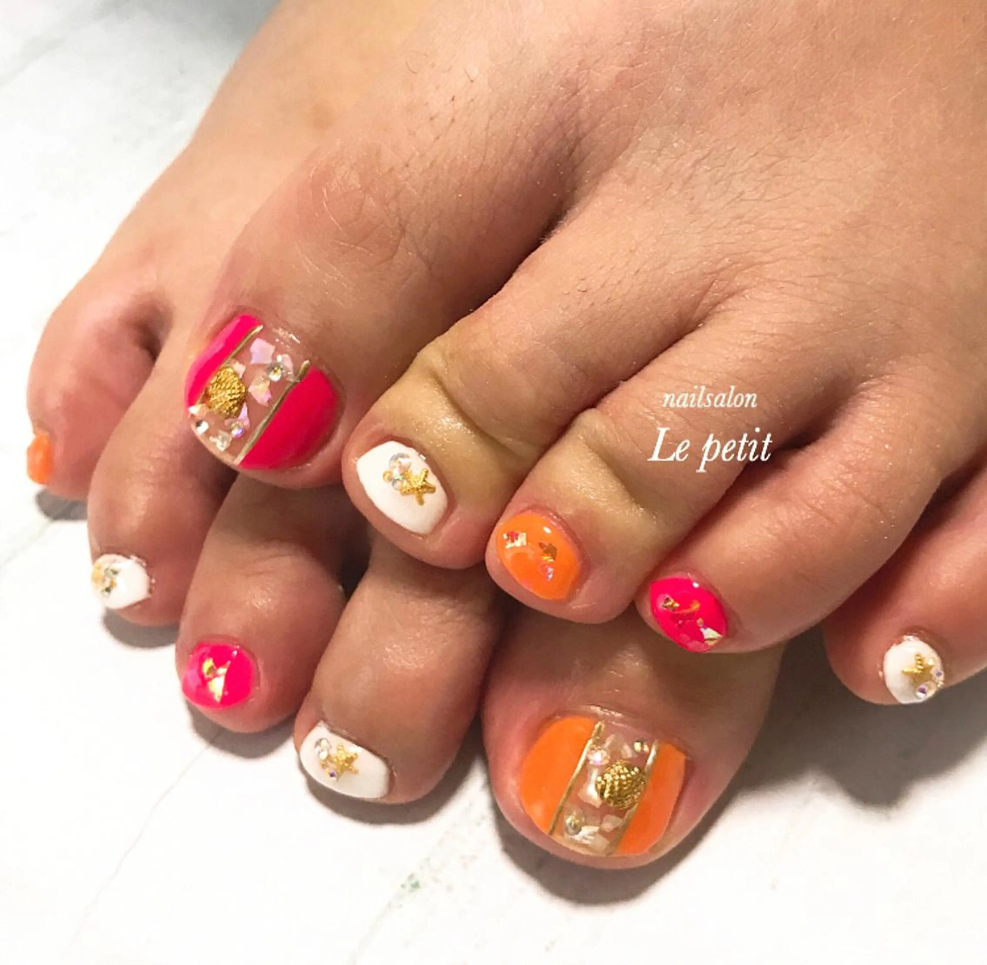 ネイル 石野 広佳のネイルデザイン