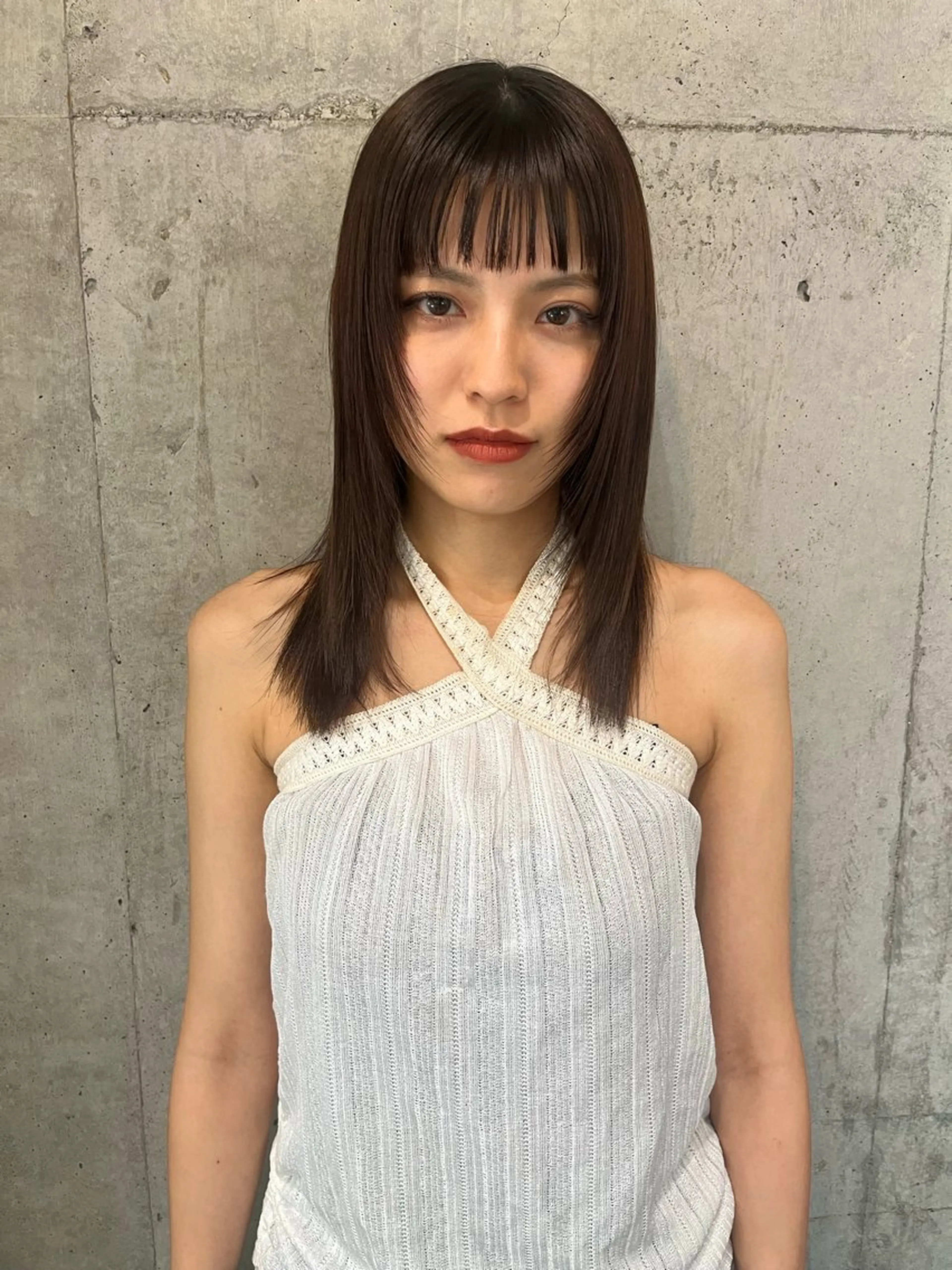 ミディアム レイヤーカット\ウル フ　chinatsuのヘアスタイル