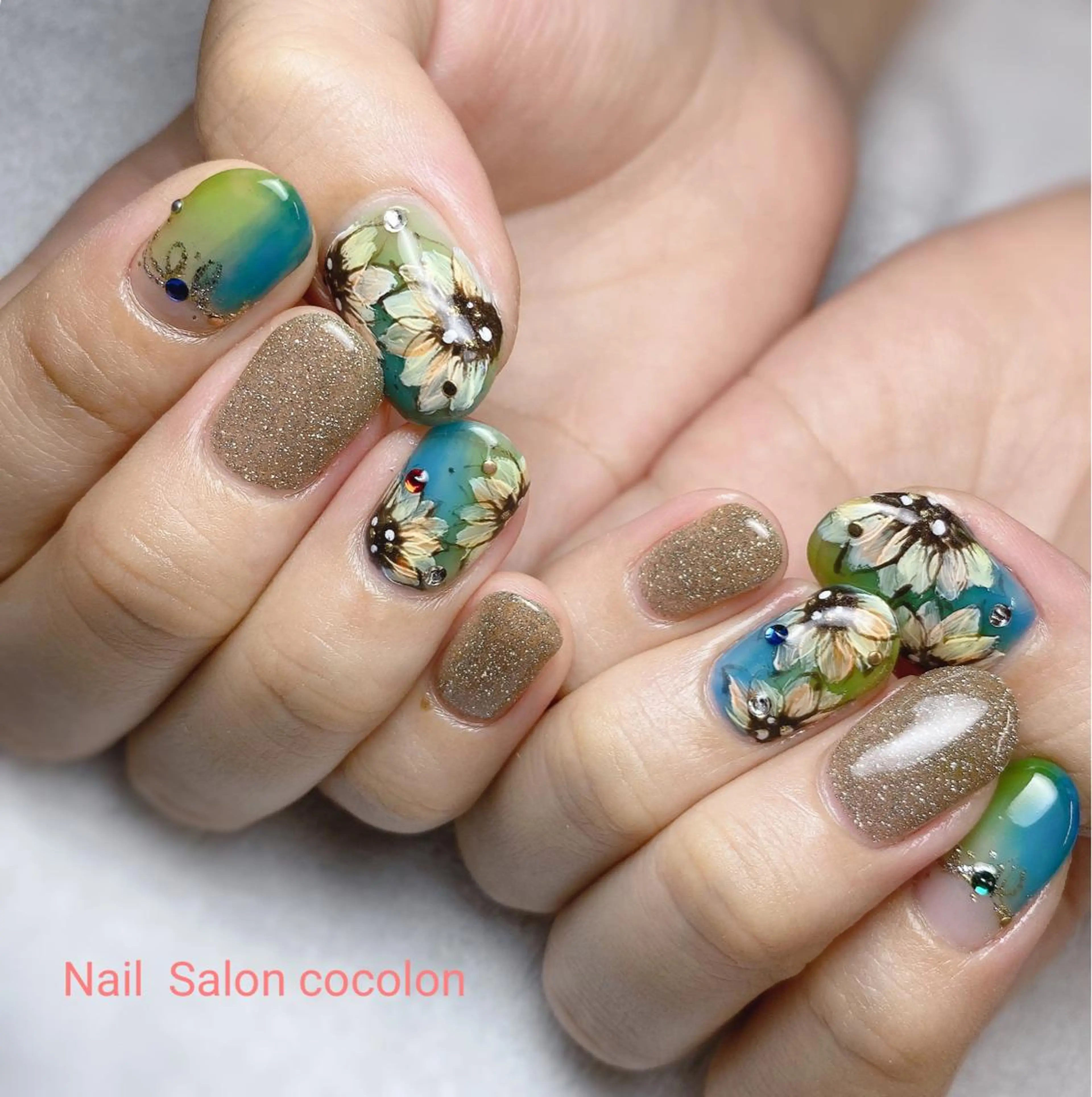 ネイル アートネイル ハンドネイル 柴崎 美幸のネイルデザイン