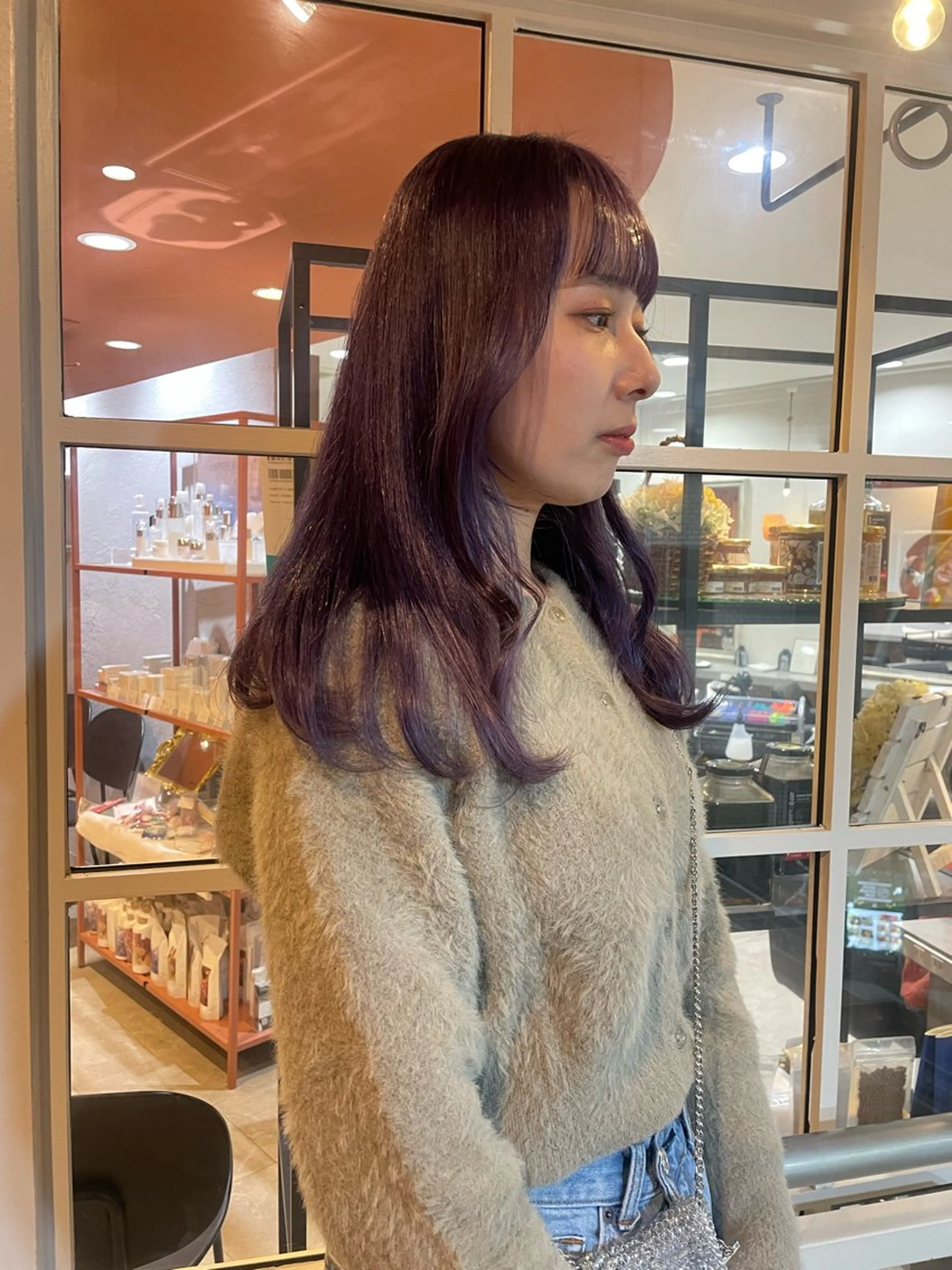 ロング カラー 佐藤 永夏のヘアスタイル