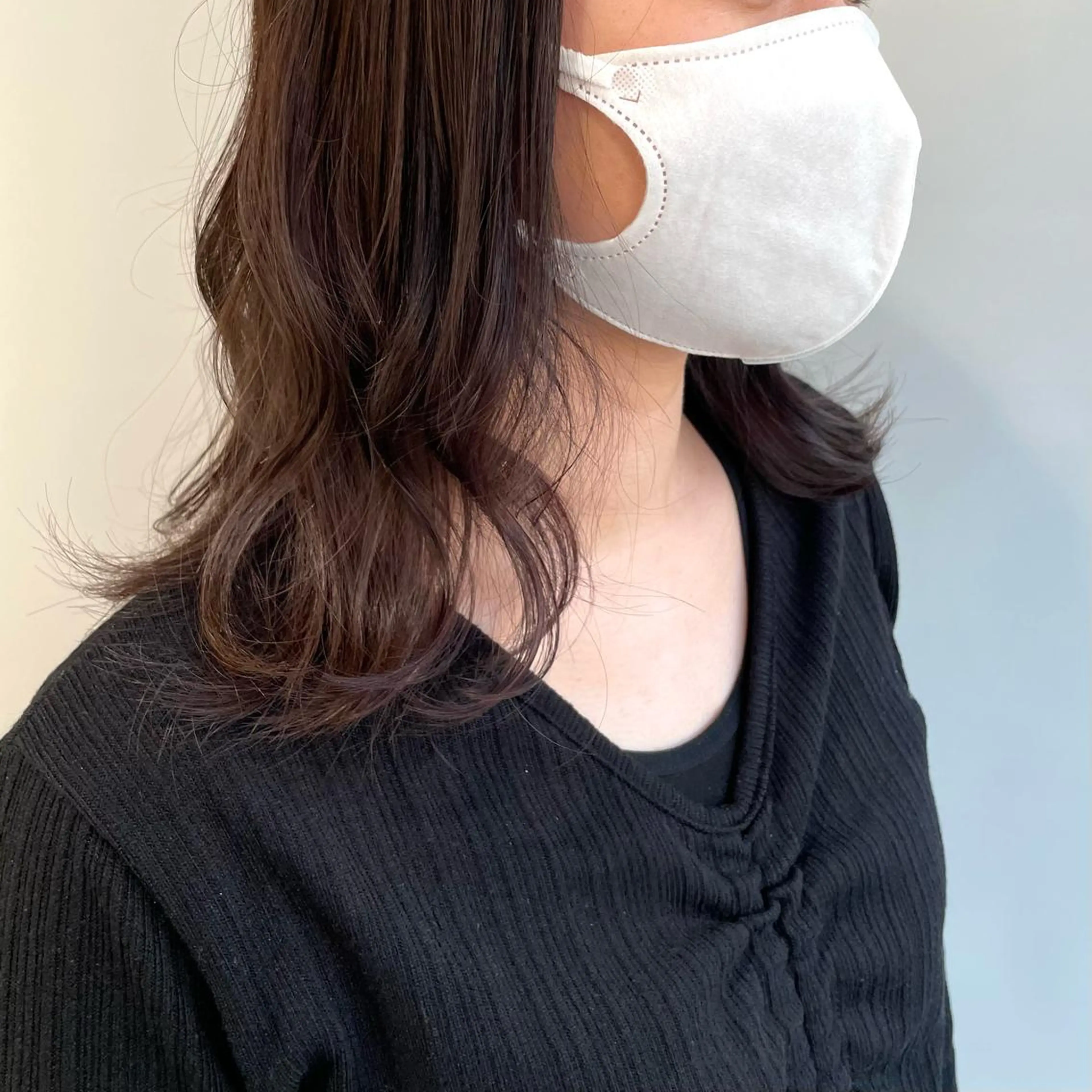 セミロング カラー カット ヘアカラー トリートメント 山口 莉奈のヘアスタイル