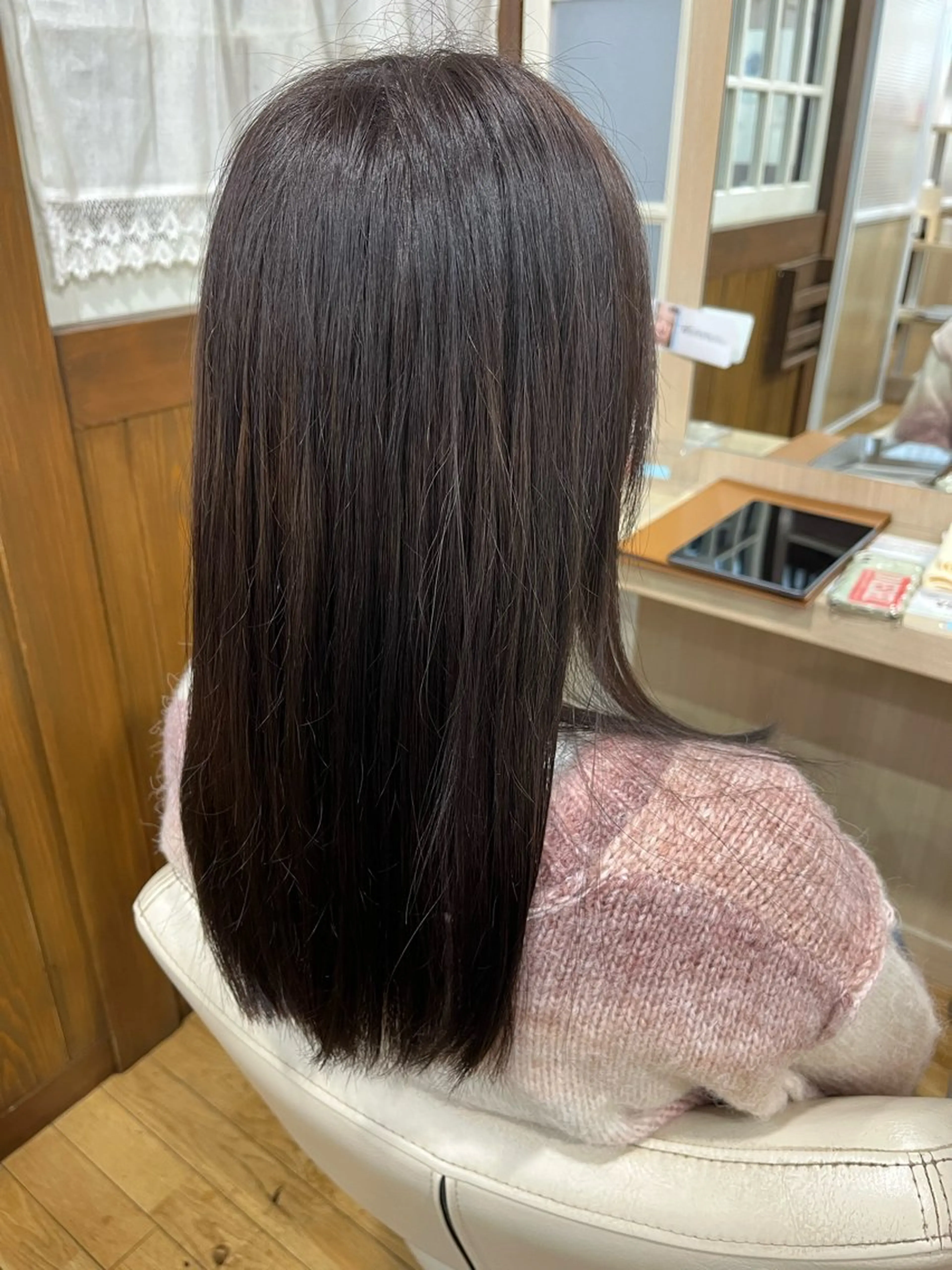 ロング カット 縮毛矯正 トリートメント 鈴木 結のヘアスタイル