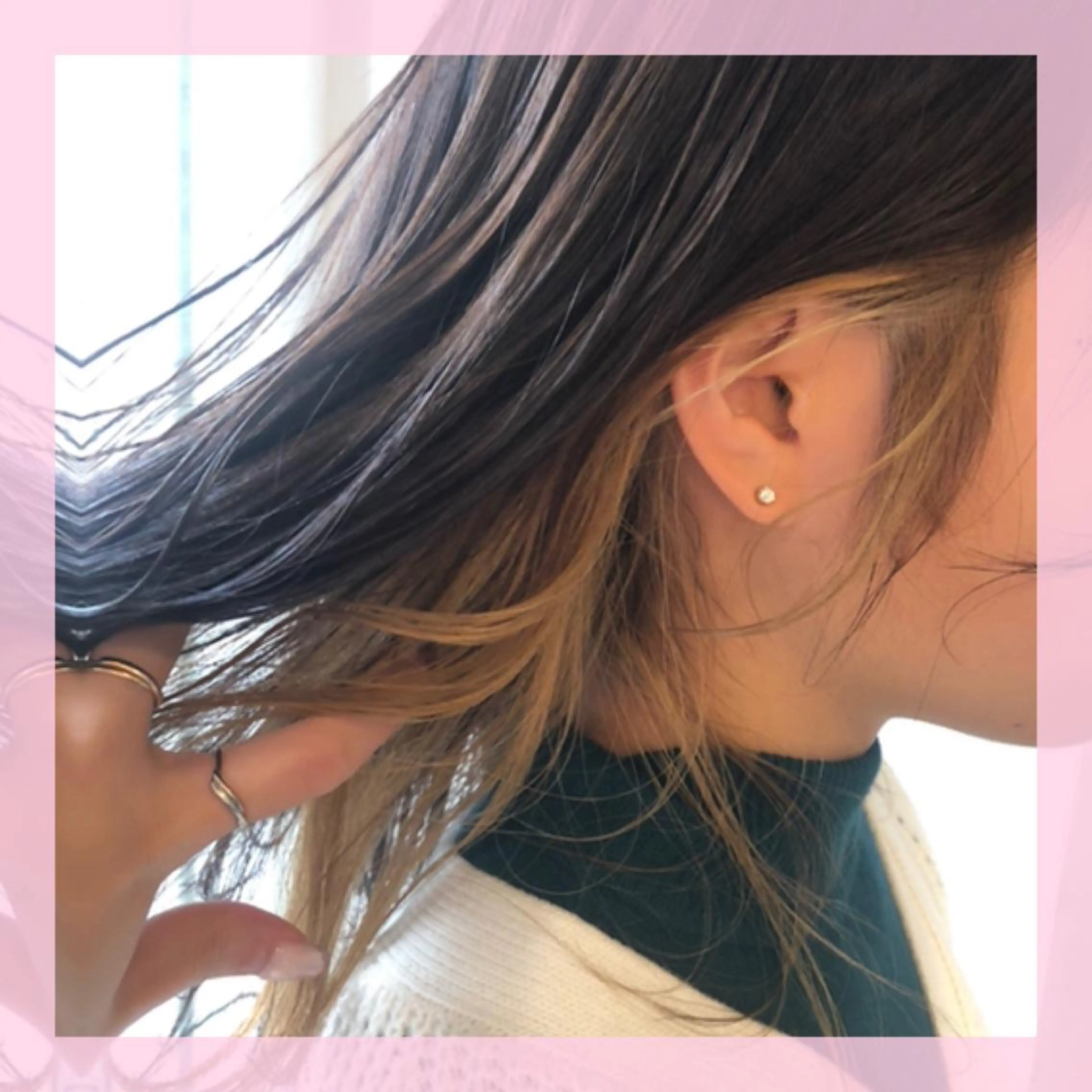 セミロング カラー ベージュカラー インナーカラー ミルクティーベージュ カット ヘアカラー 🍒前川 🍒のヘアスタイル