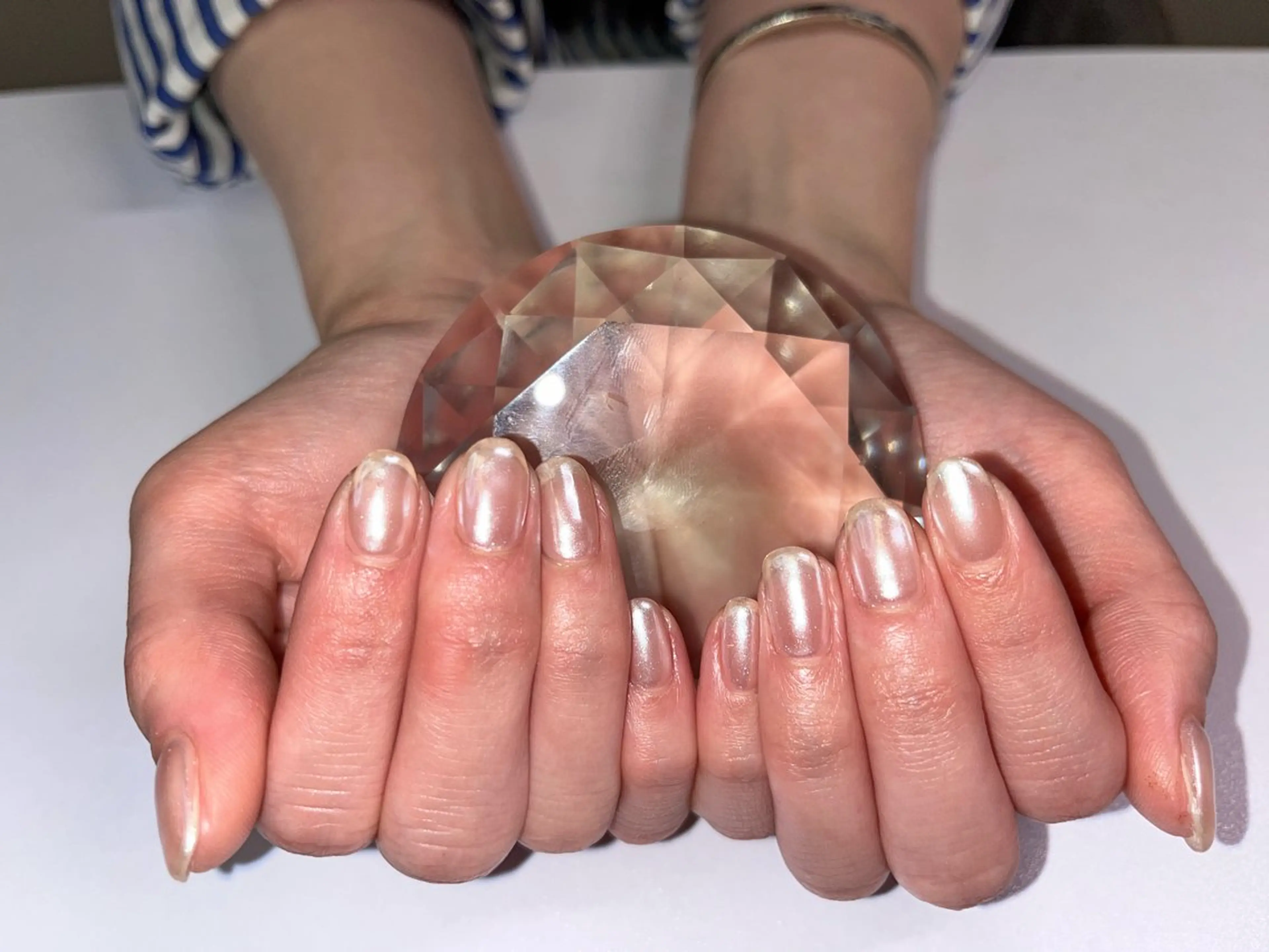 ネイル マグネットネイル ニュアンスネイル オフィスネイル ワンカラーネイル シンプルネイル ハンドネイル プライベートサロン N's Nailのネイルデザイン