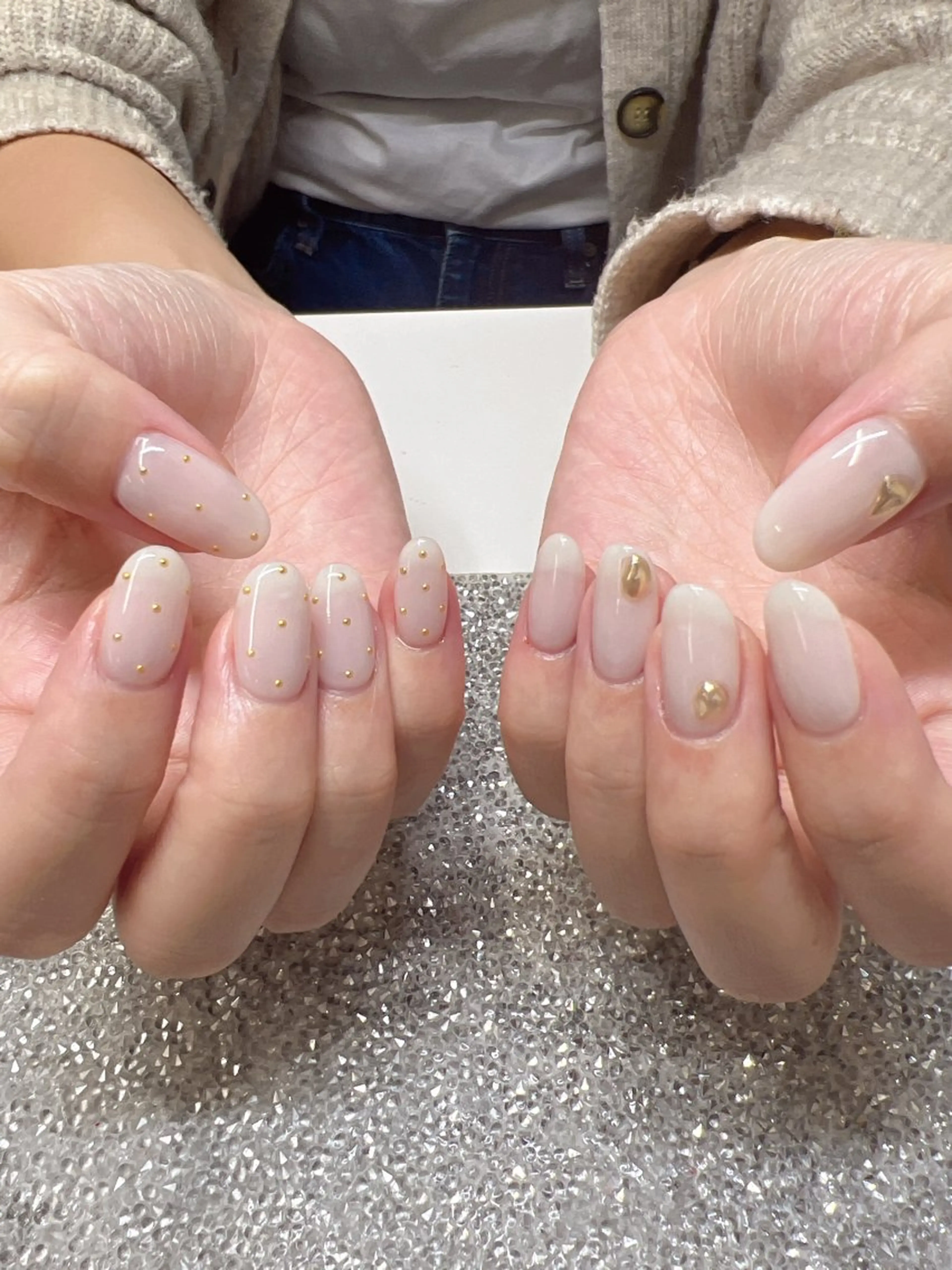 ネイル ガレンドウ 白澤 愛子のネイルデザイン