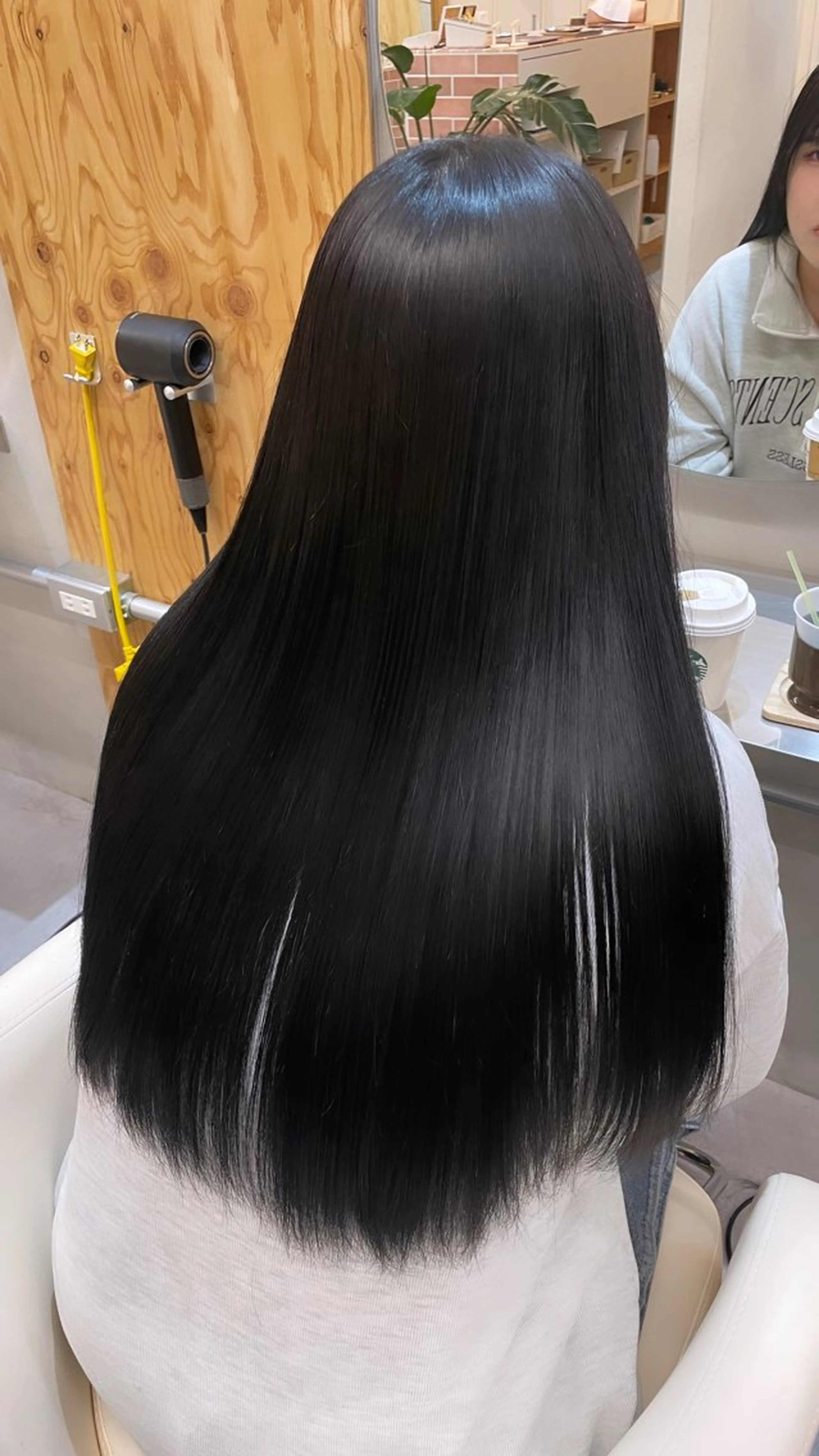 ロング ハイトーン縮毛/縮毛 なーな🎀🤍のヘアスタイル