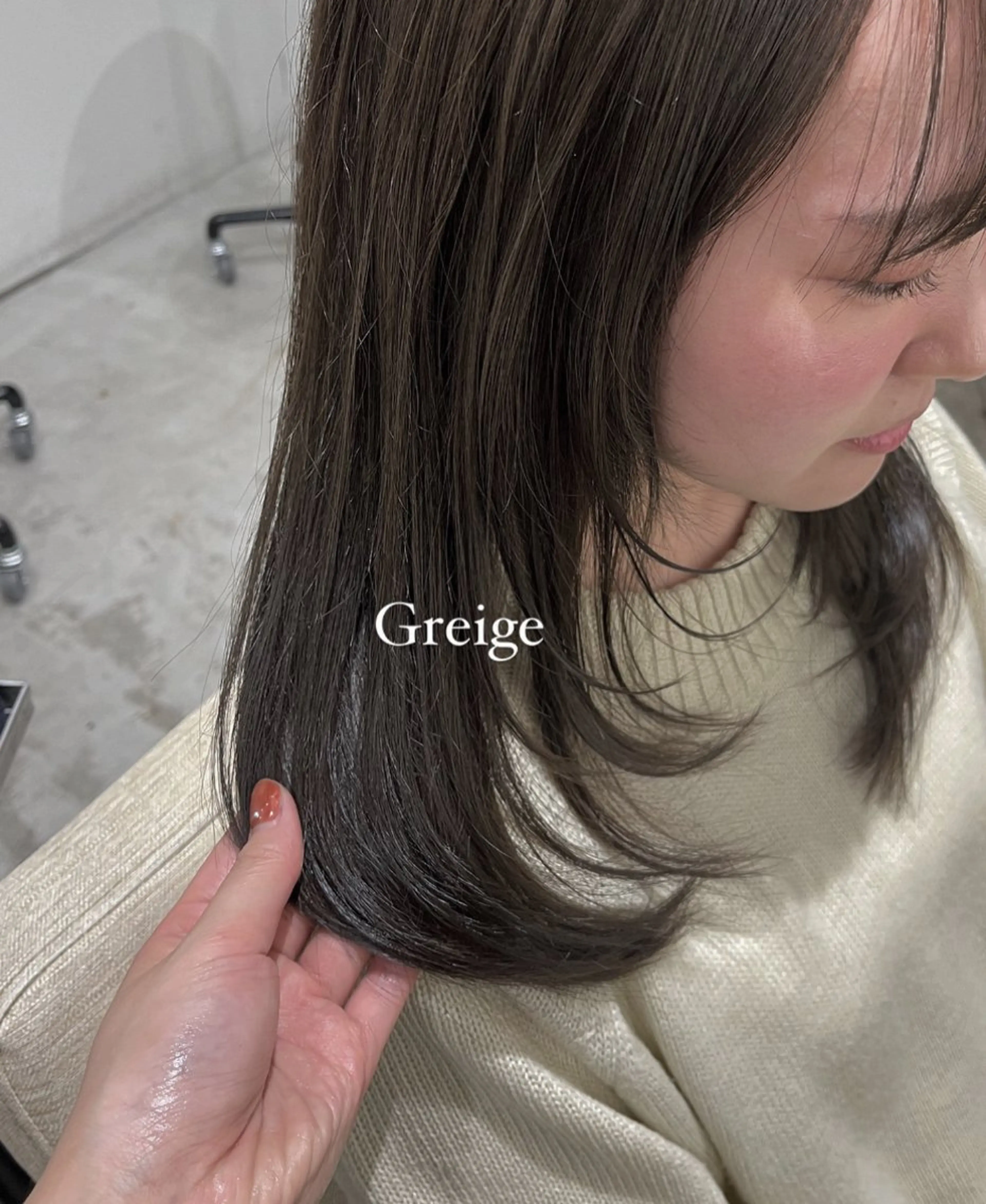 セミロング カラー murai airiのヘアスタイル